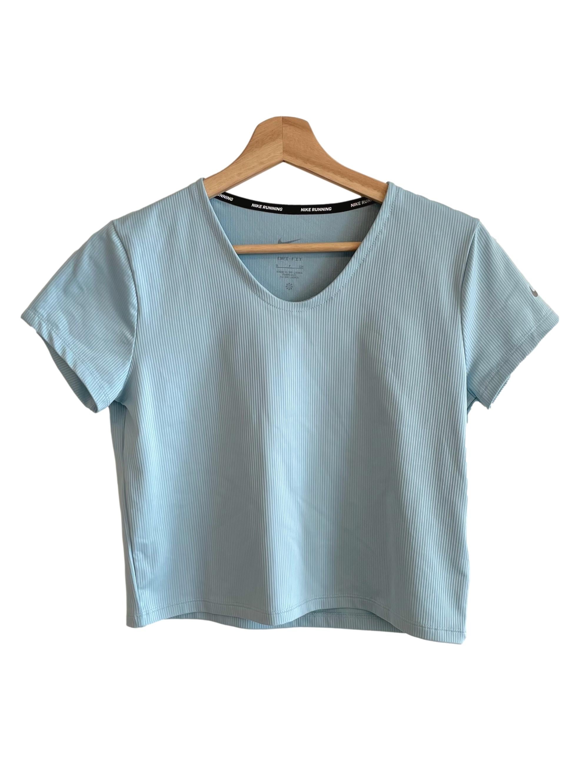 pastel nike crop top