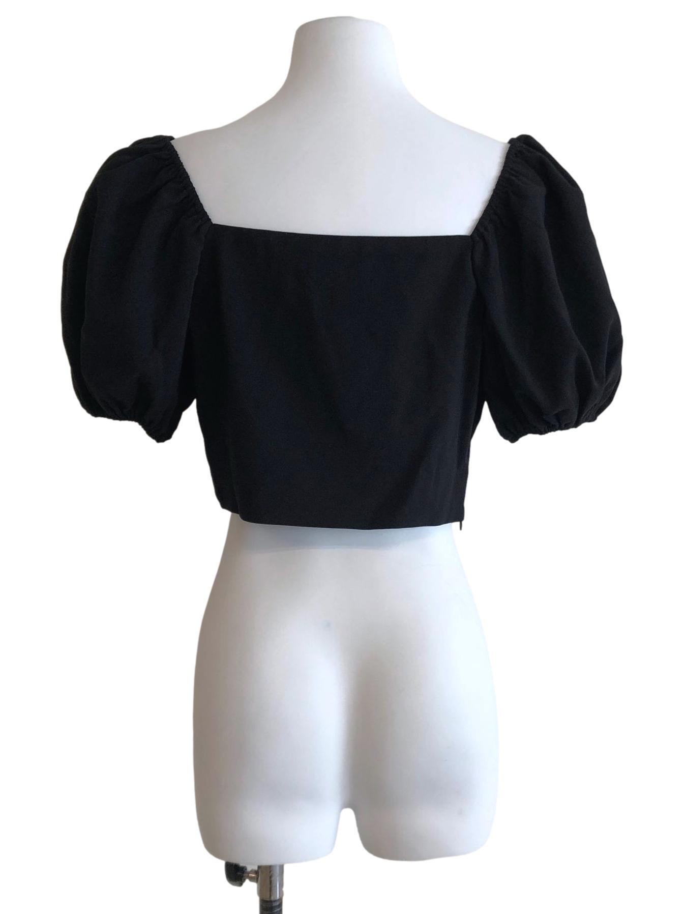 Black Square Neck Cropped Top