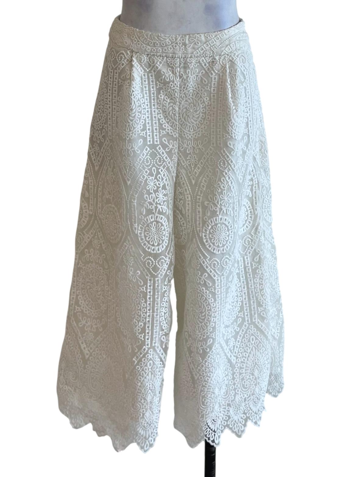 White Lace Embroidery Pants