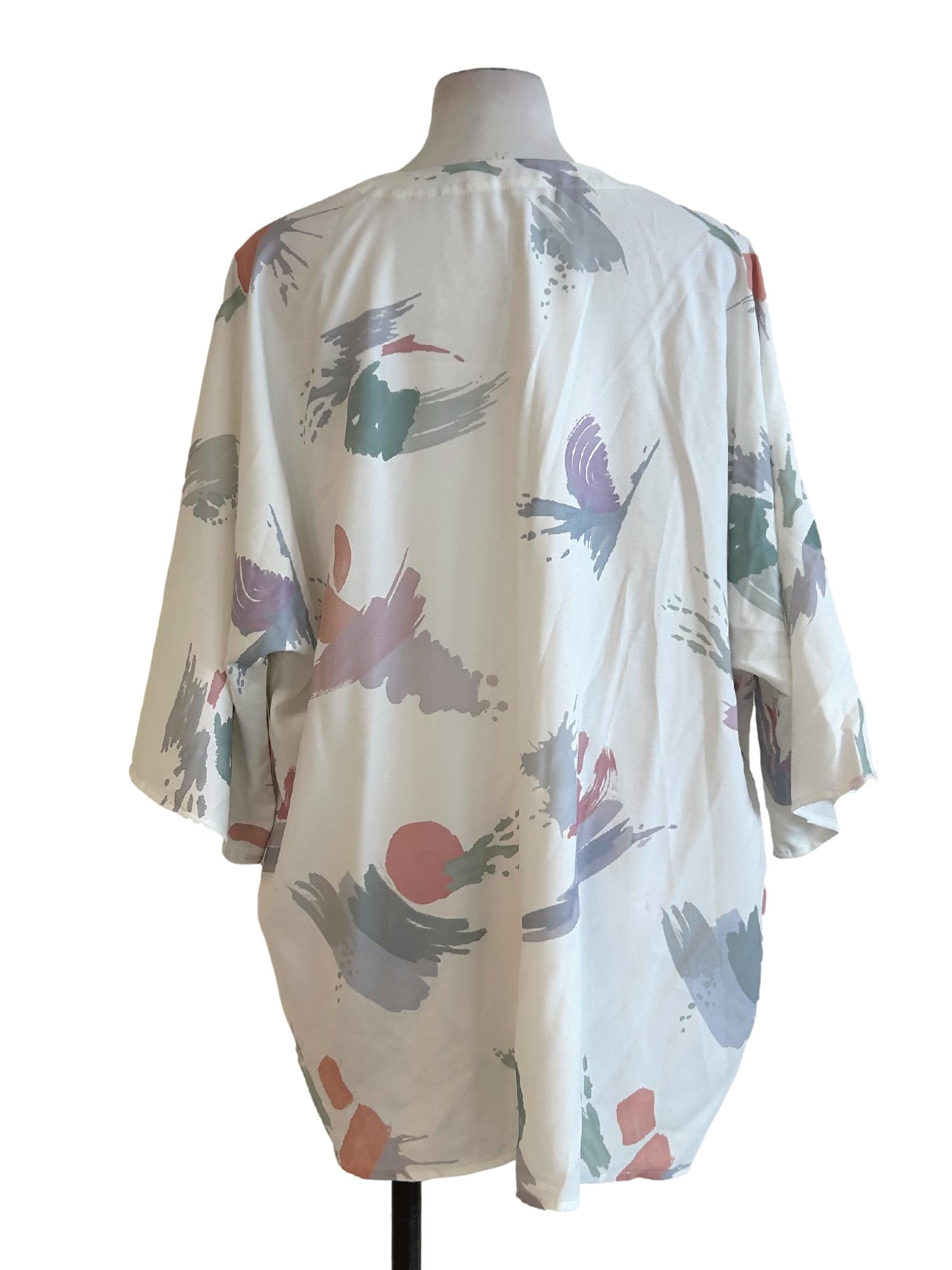 Daisy White Cardigan TCL