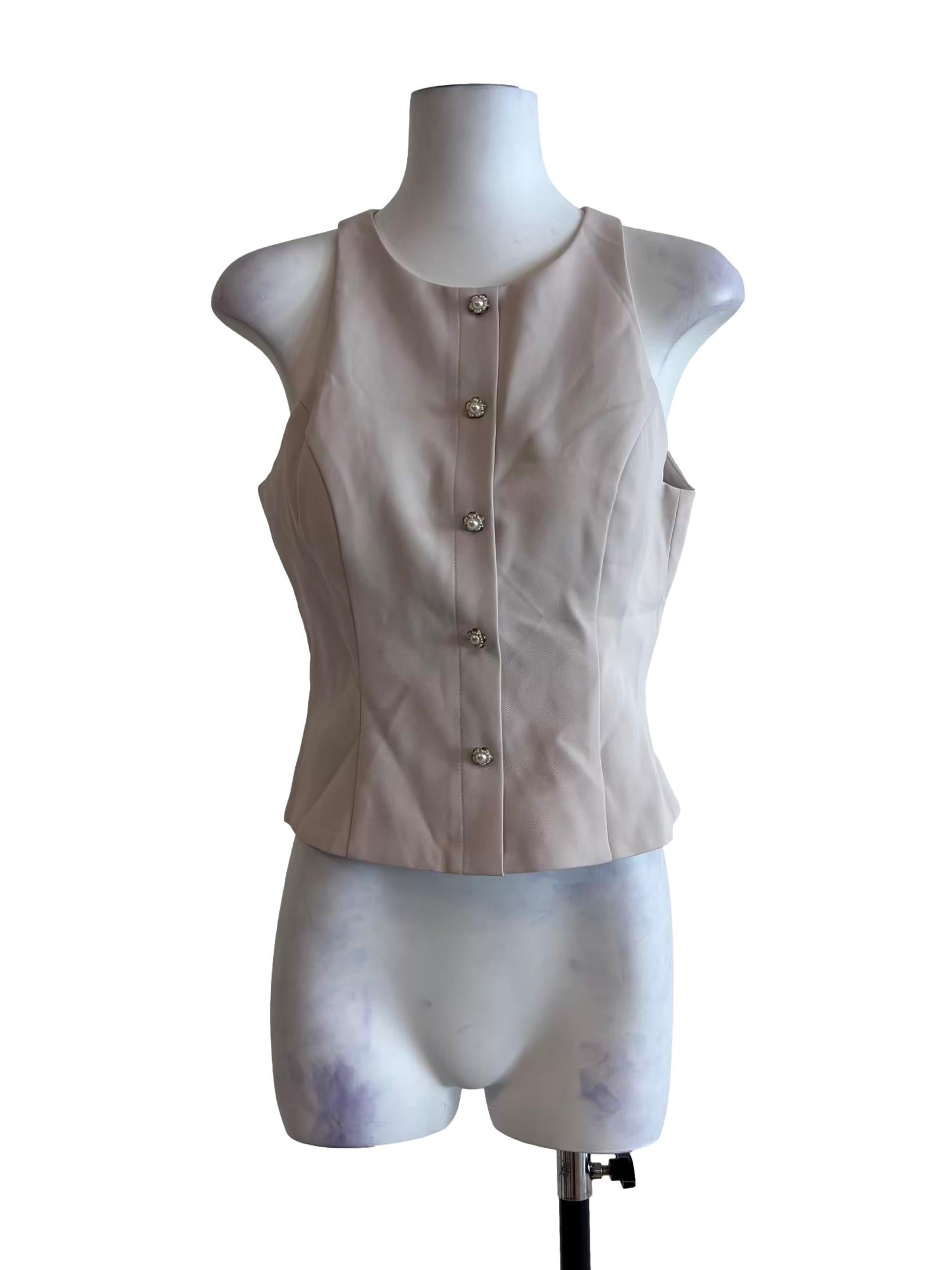 Eggshell Sleeveless Fitted Top