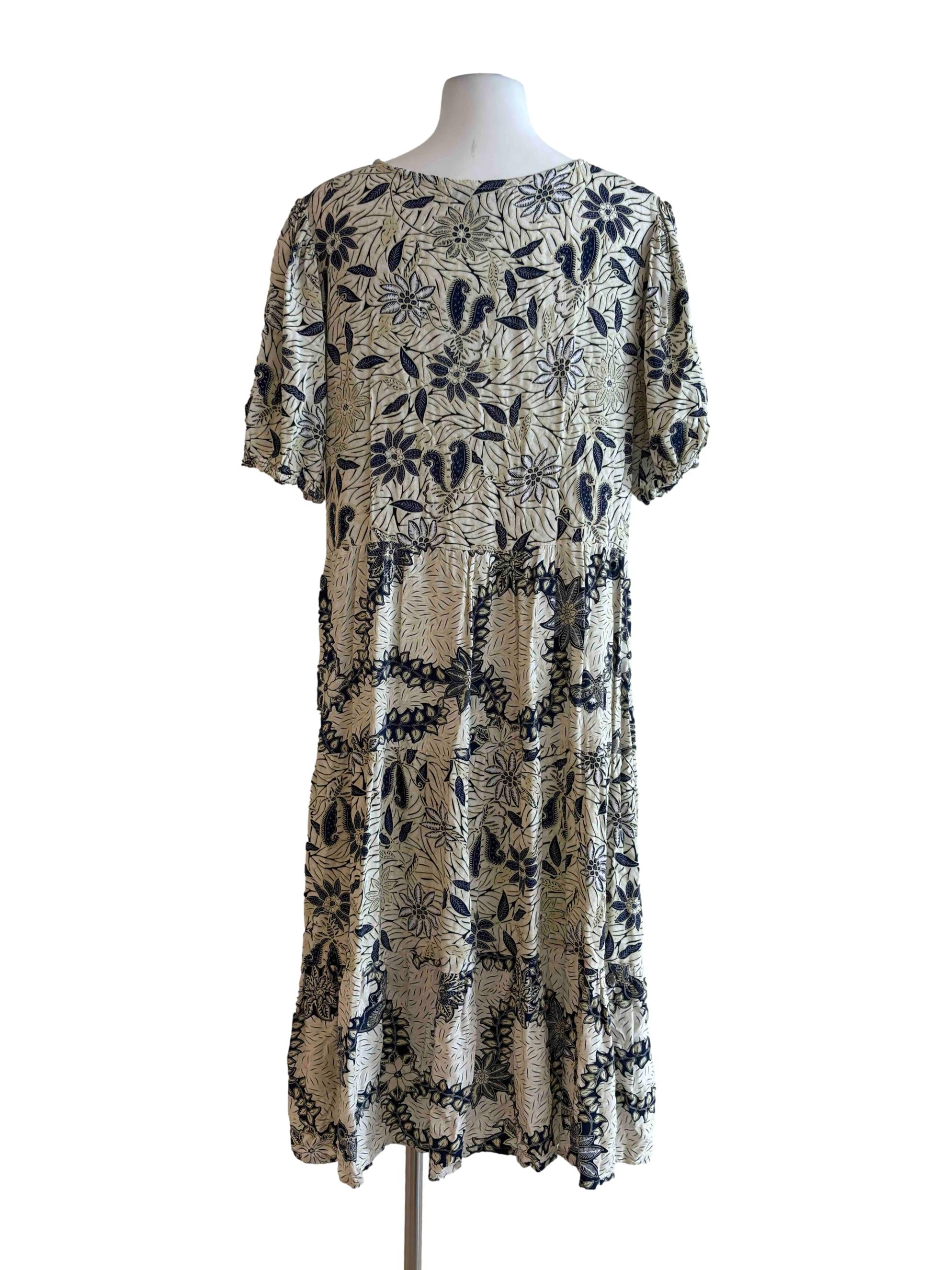 Remi Maxi In Aloe Floral - White CSN