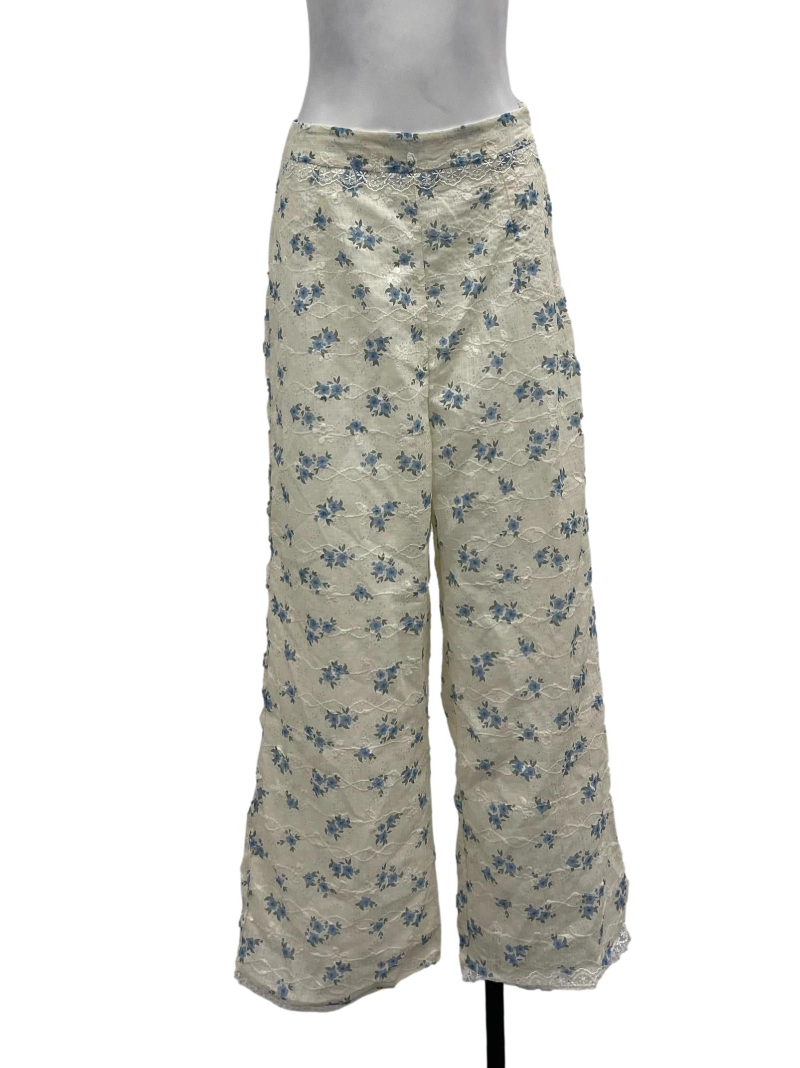 Cream Pants With Lace And Blue Flowers