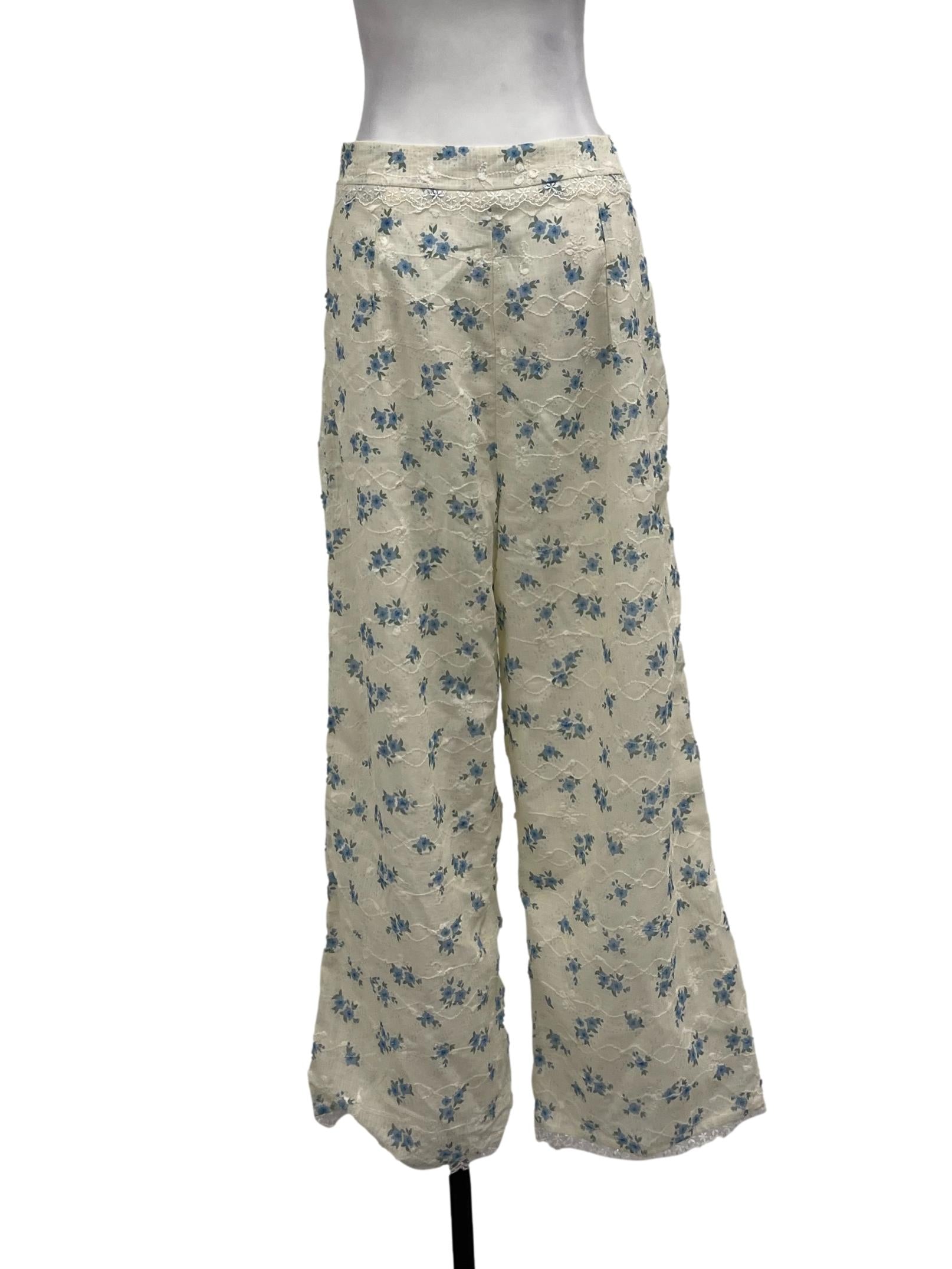 Cream Pants With Lace And Blue Flowers