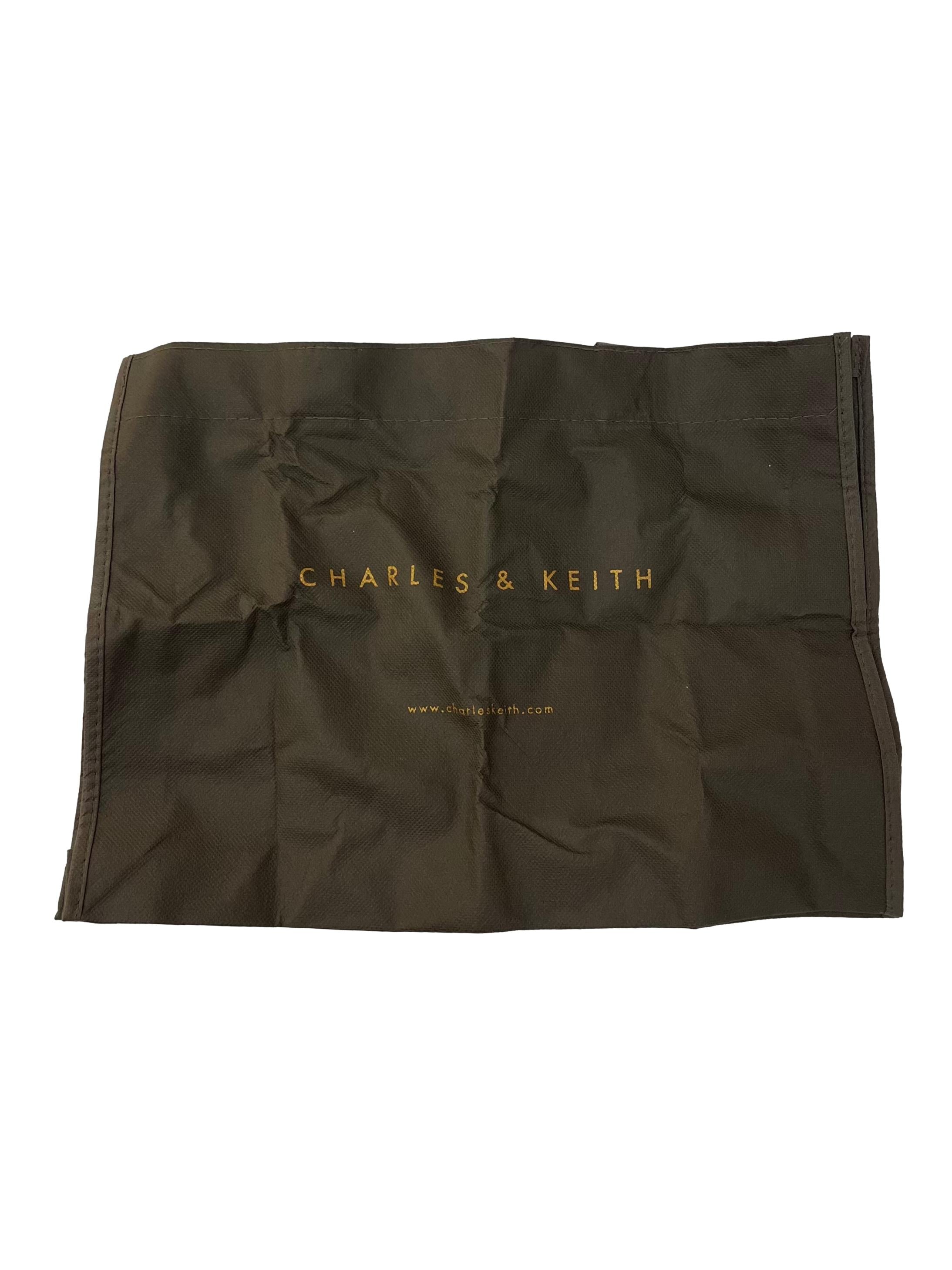 Black Triangular Wristlet With Metal Strap