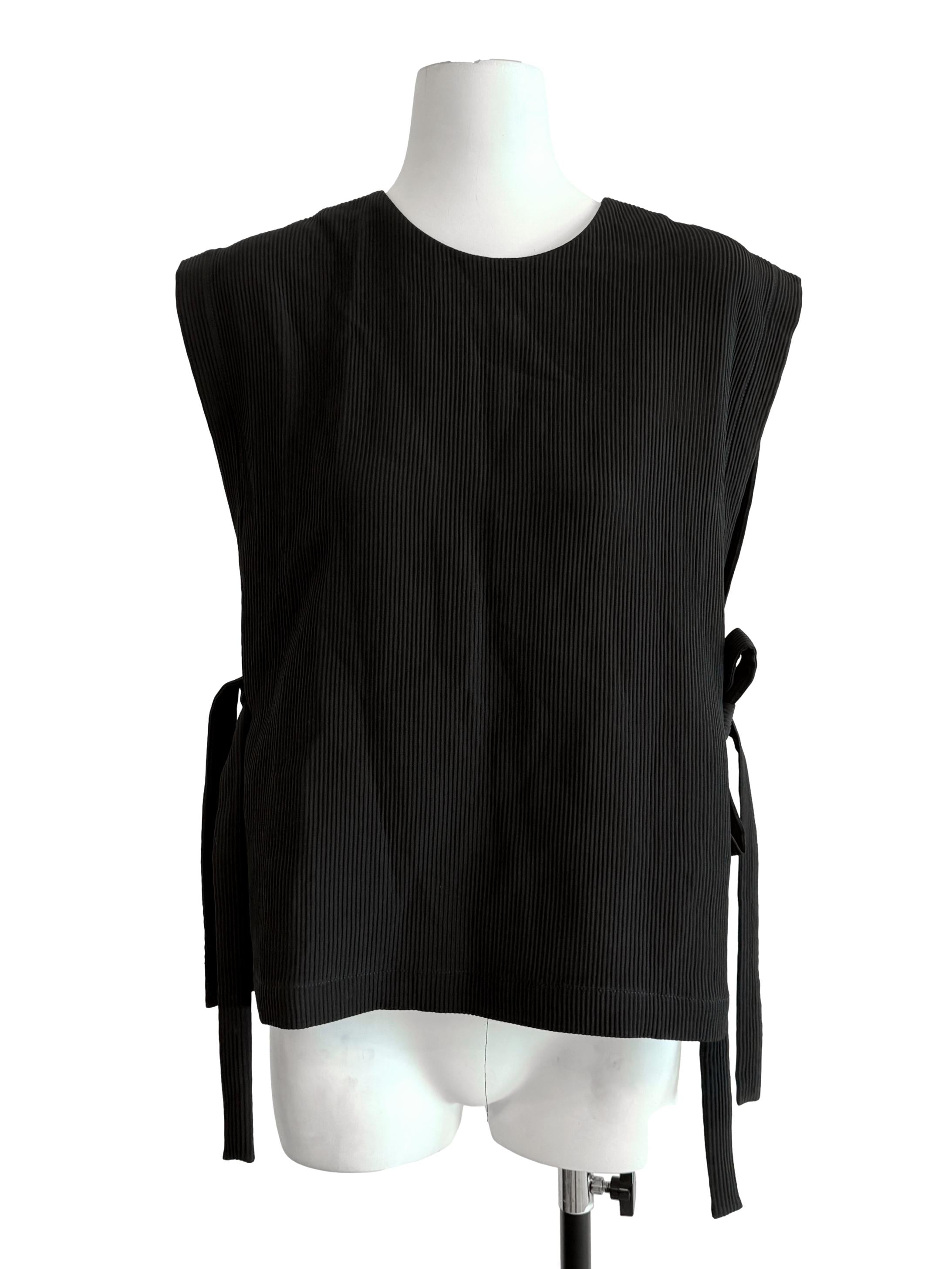 Black Sleeveless Tie Top