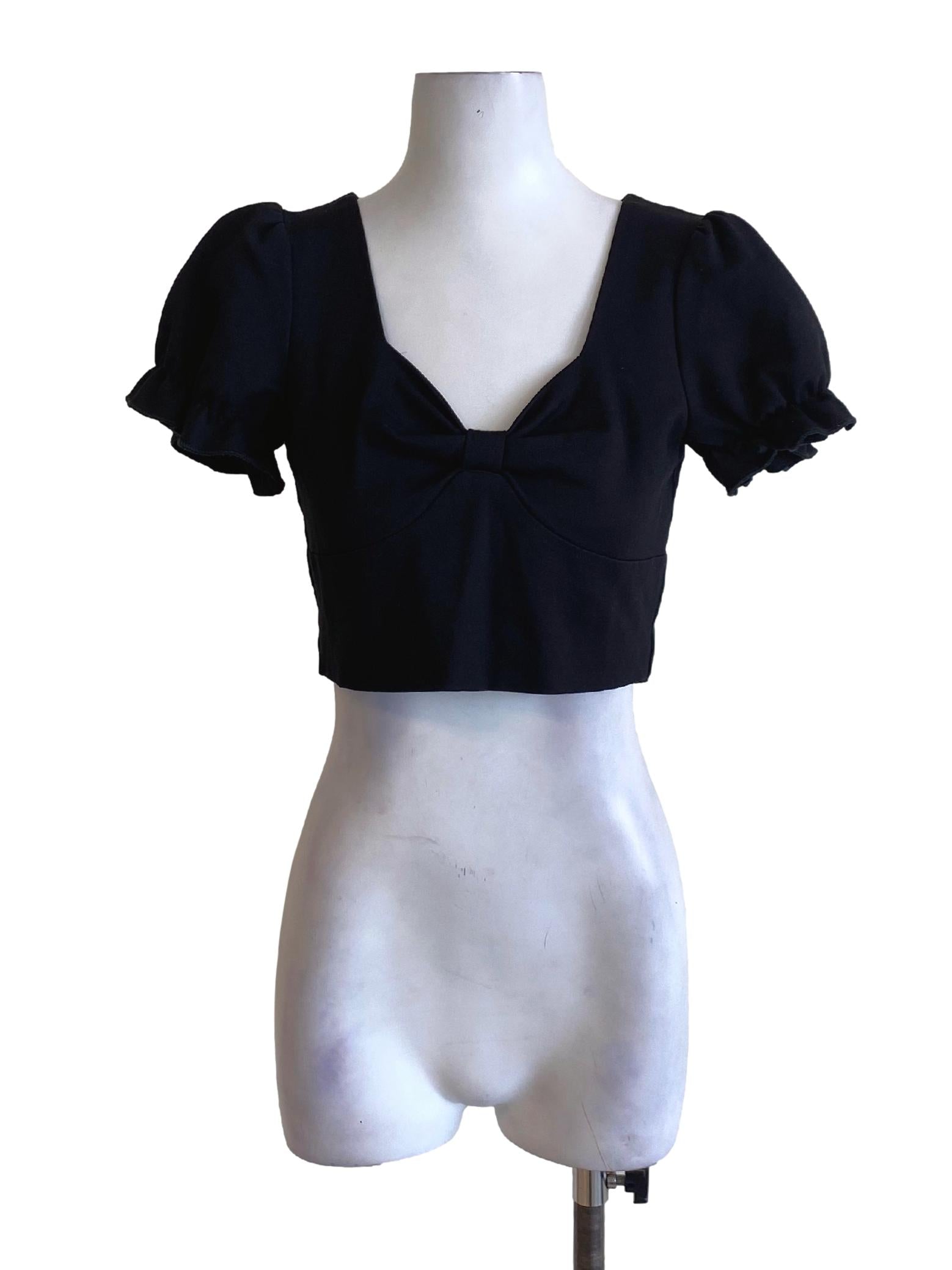 Rich Black Poet Sleeve Casual Cropped Top