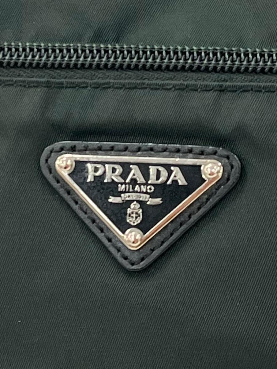 Dark Green Nylon Messenger Shoulder Bag CSN