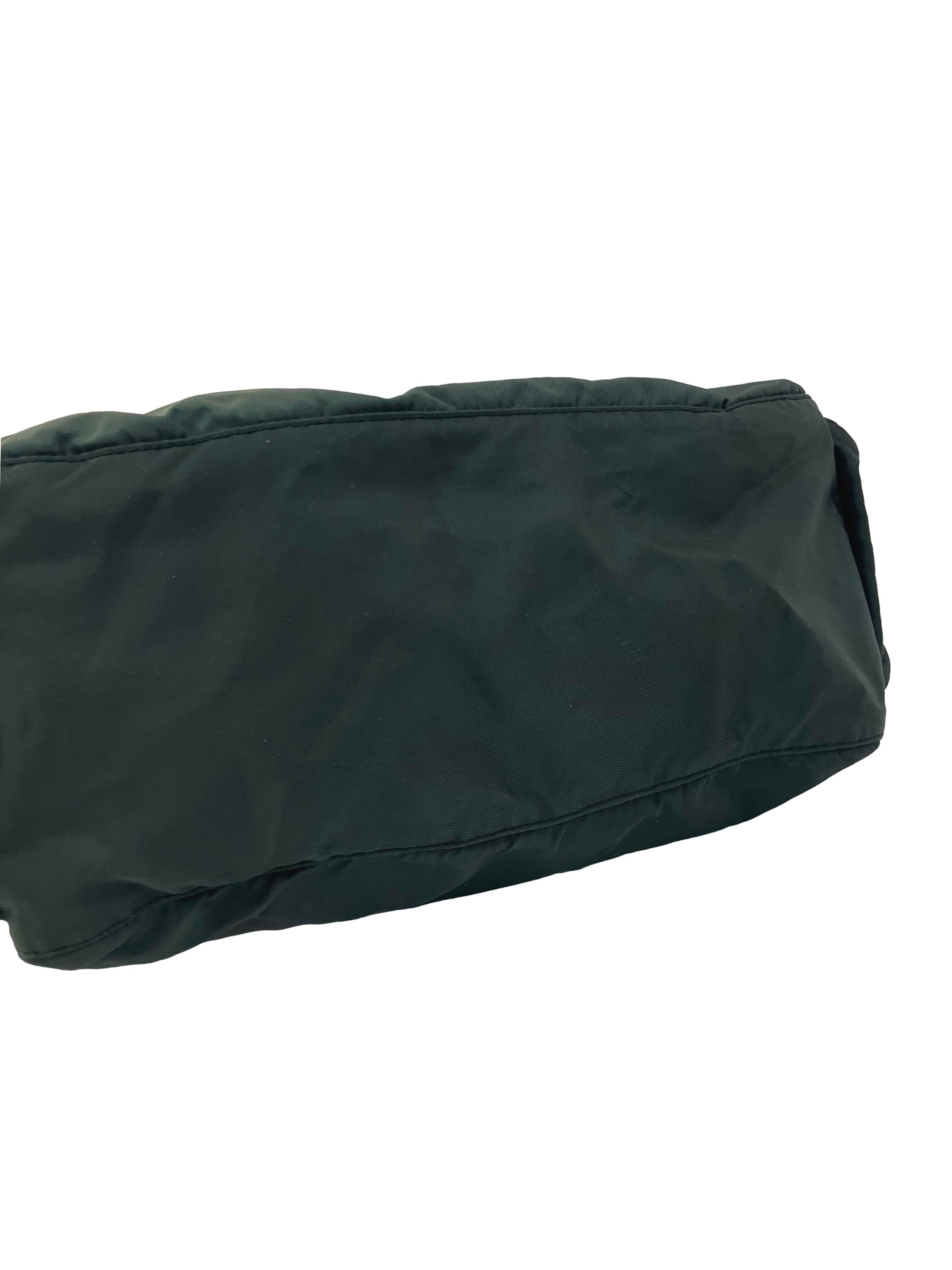 Dark Green Nylon Messenger Shoulder Bag CSN