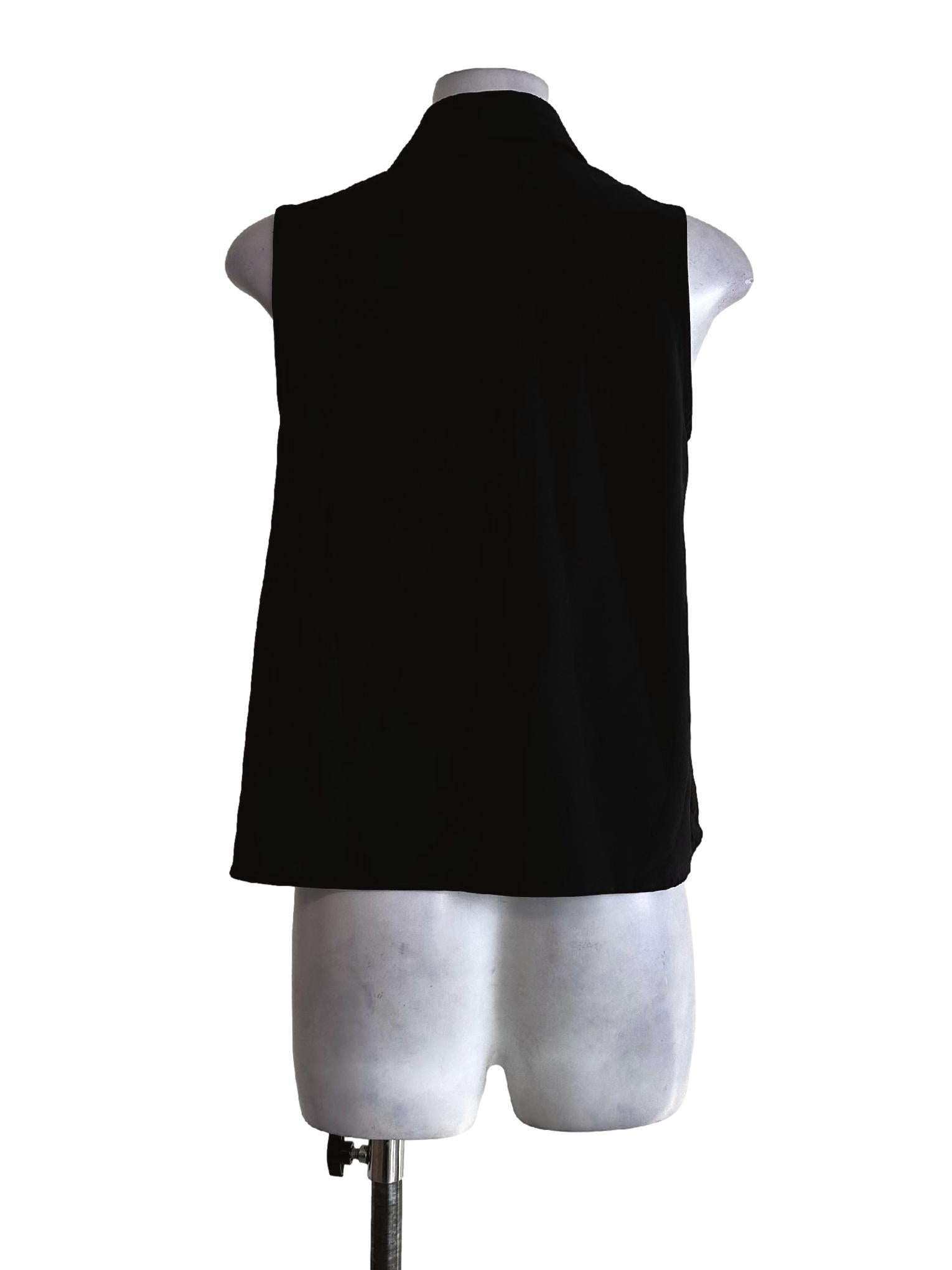 Black Collar Button Sleeveless Top