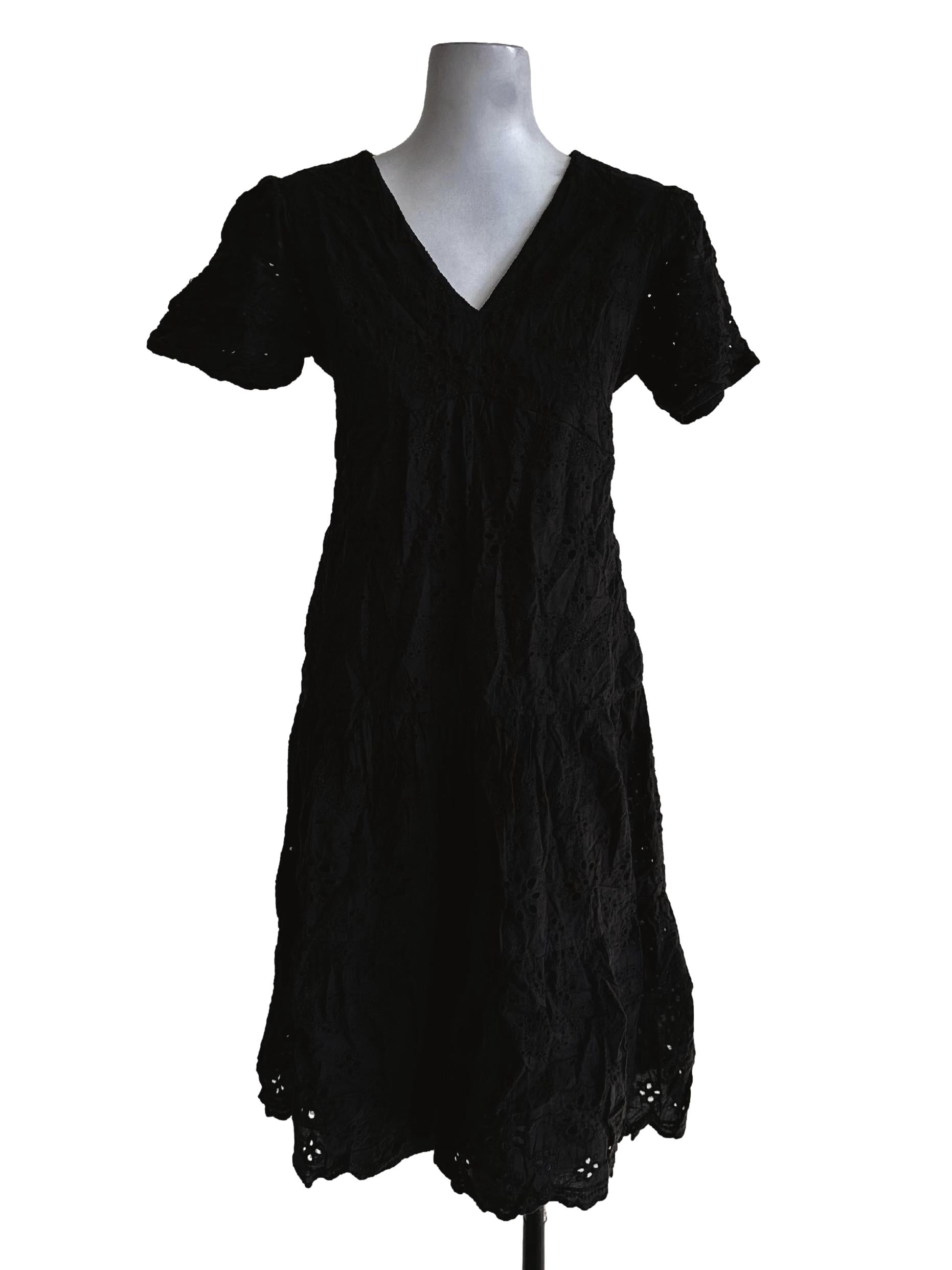 Black Embroidered Pattern Dress