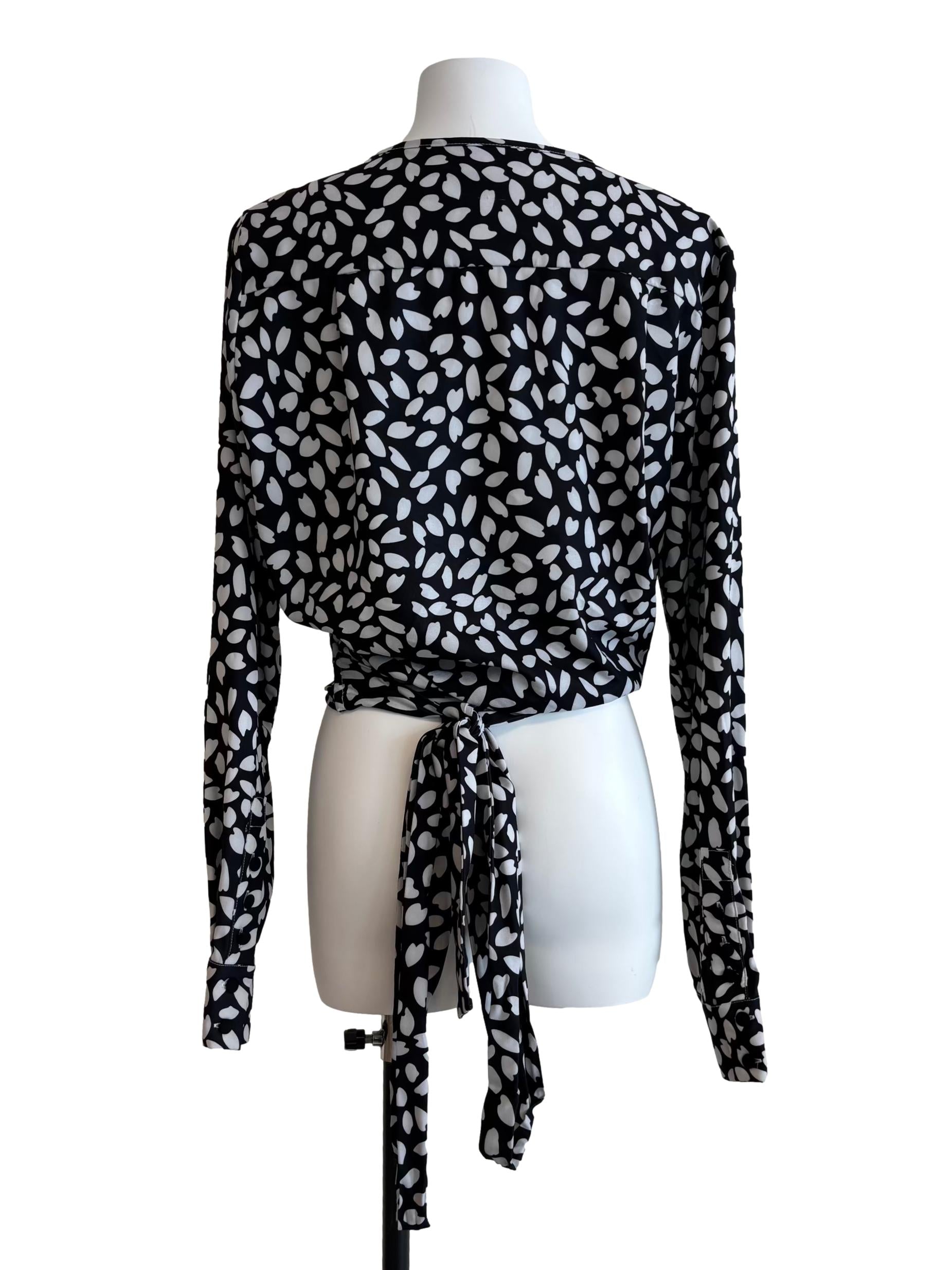 Alexa Wrap In Black And White Print CSN
