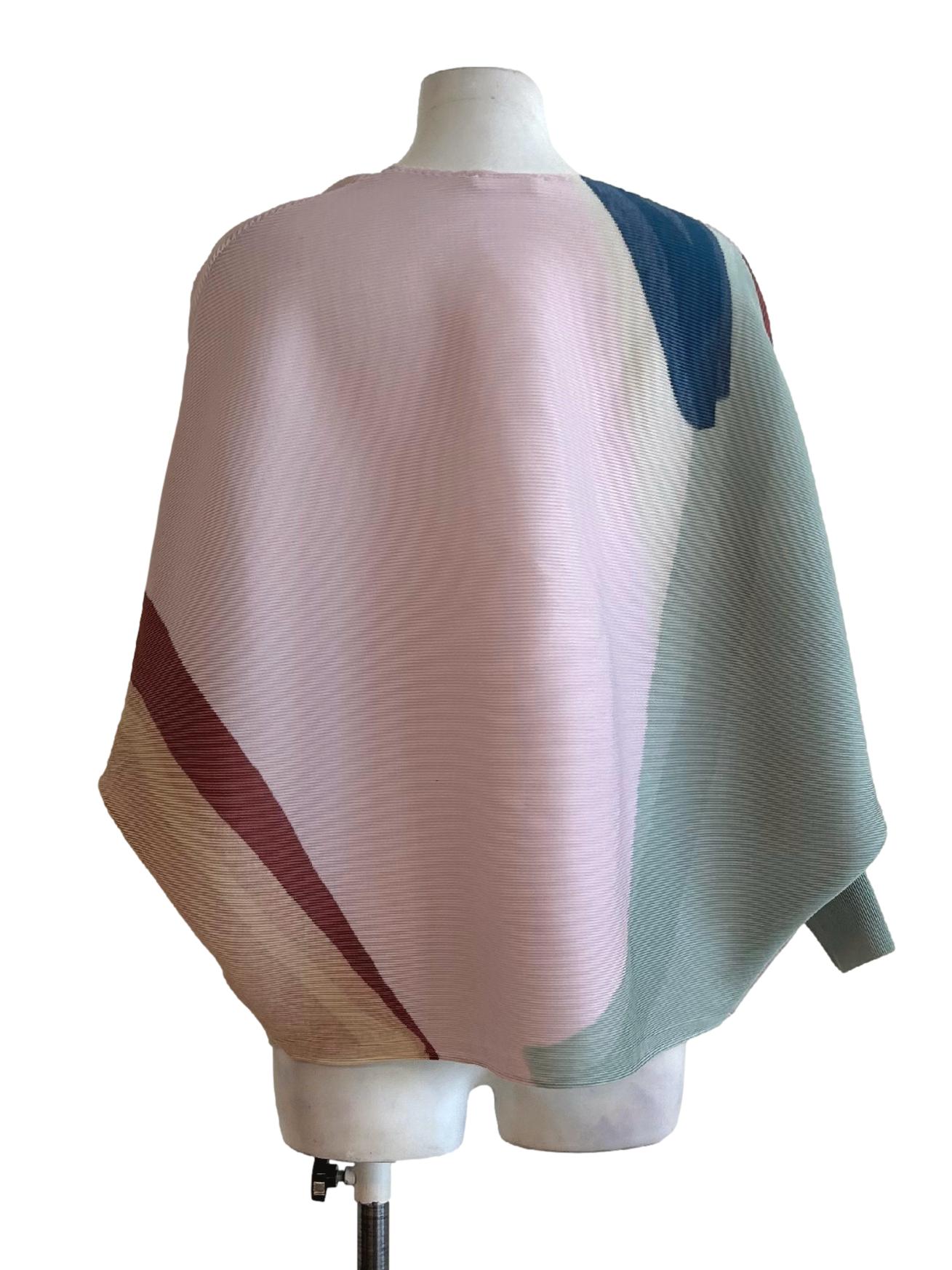 Plissé Pleated Shrug OSN