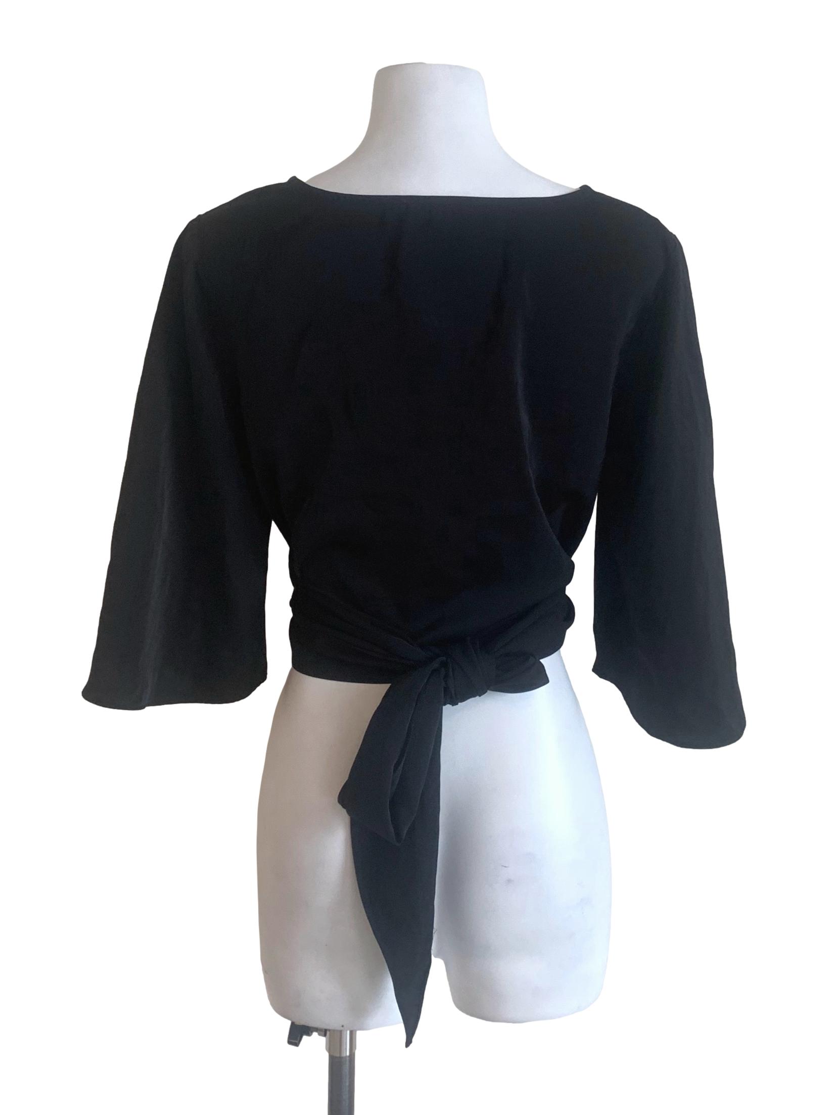 Crow Black Butterfly Sleeves Top TCL