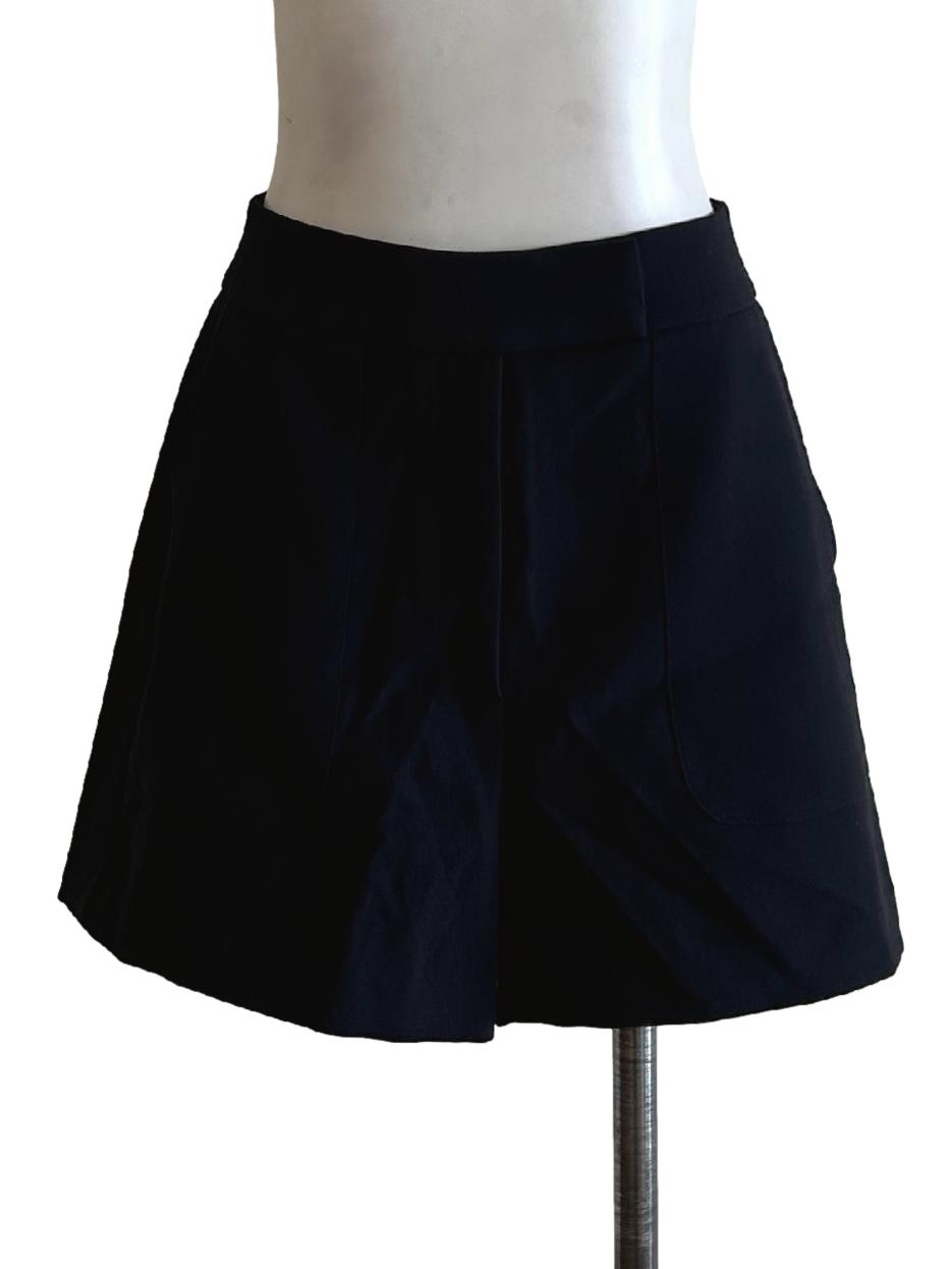 Jade Black Shorts OSN