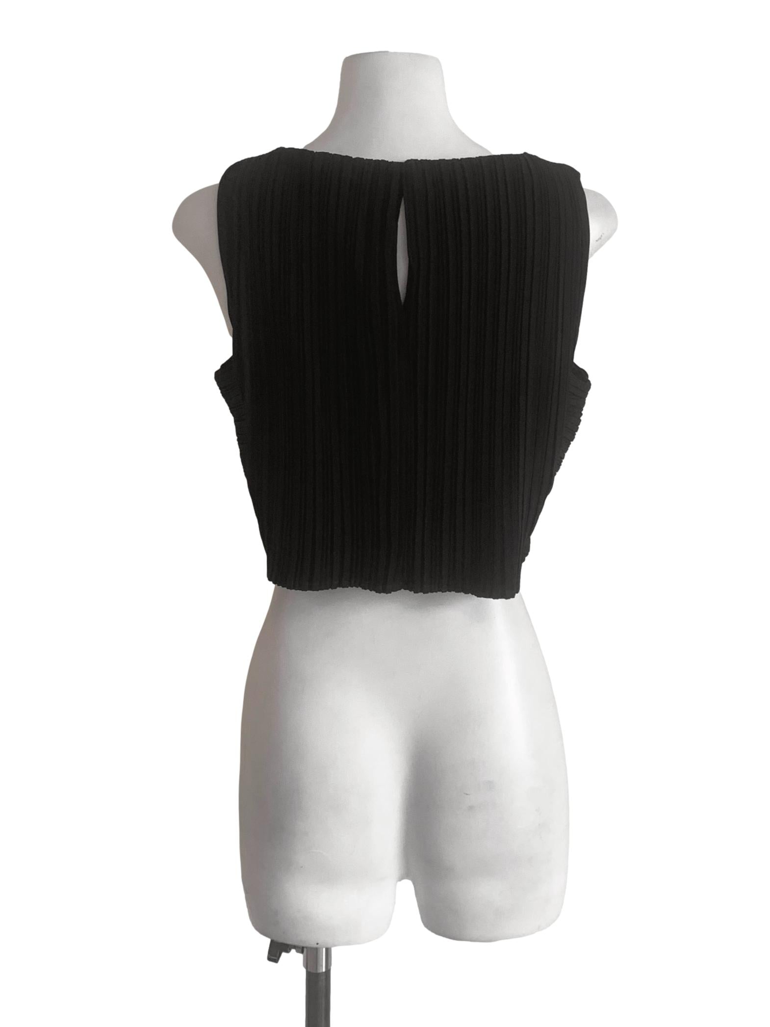 Crow Black Pleated Pattern Top LB