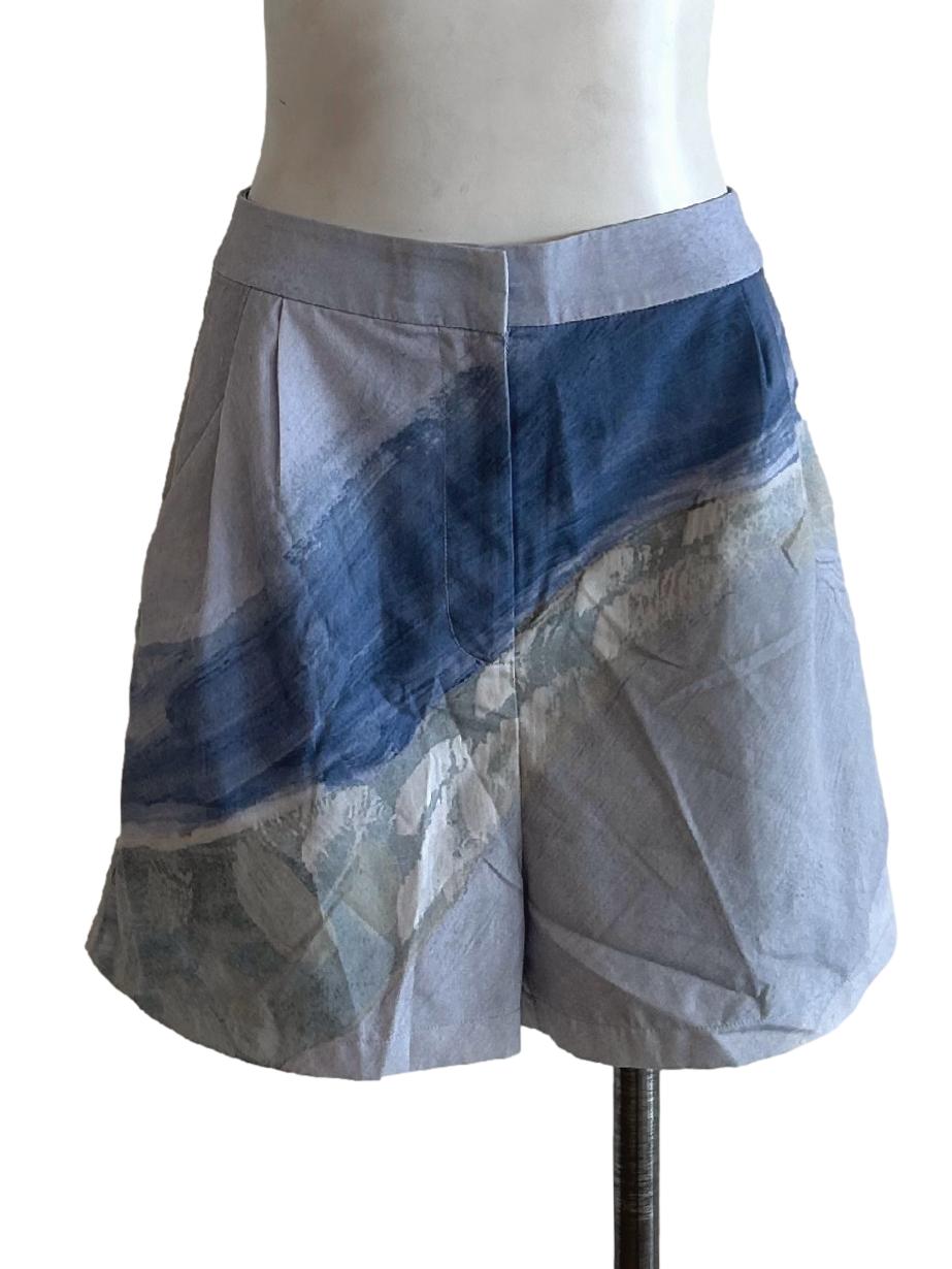 Dusk High-Waisted Shorts OSN