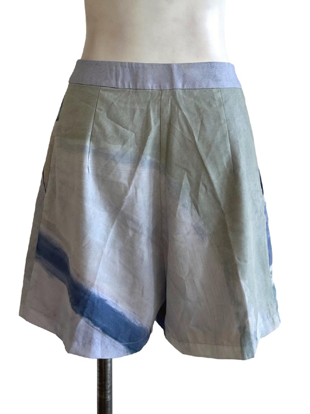 Dusk High-Waisted Shorts OSN