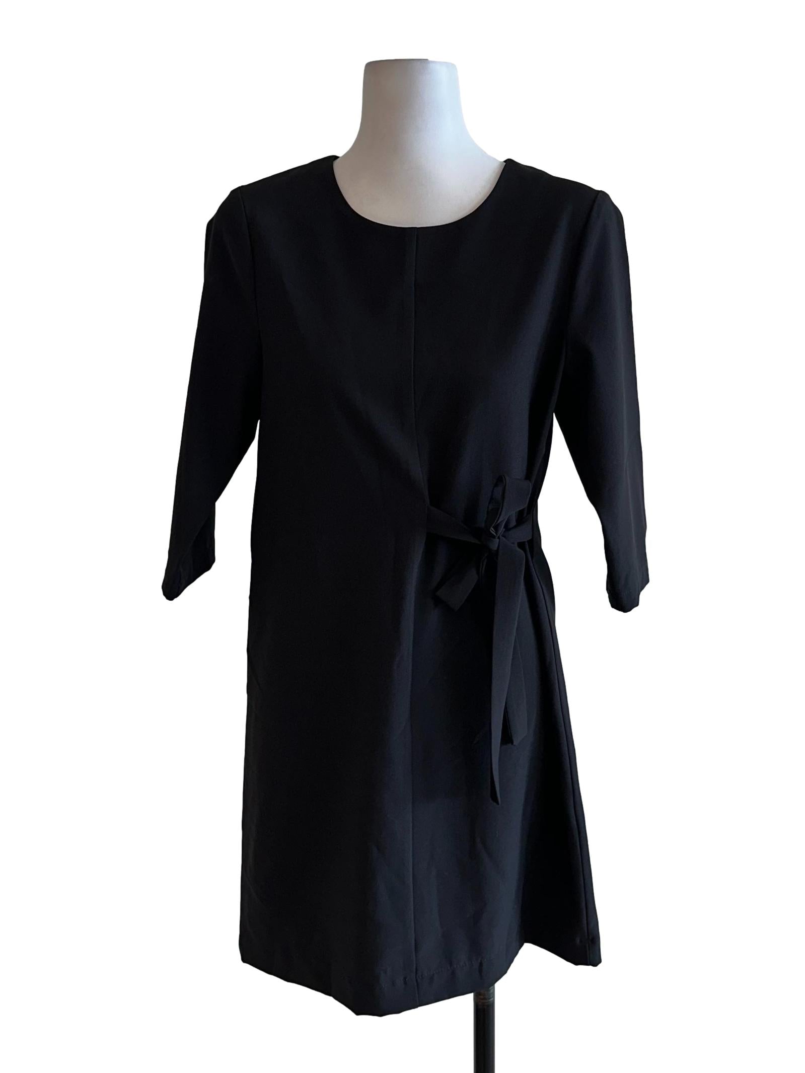 Black Round Neck Mini Dress