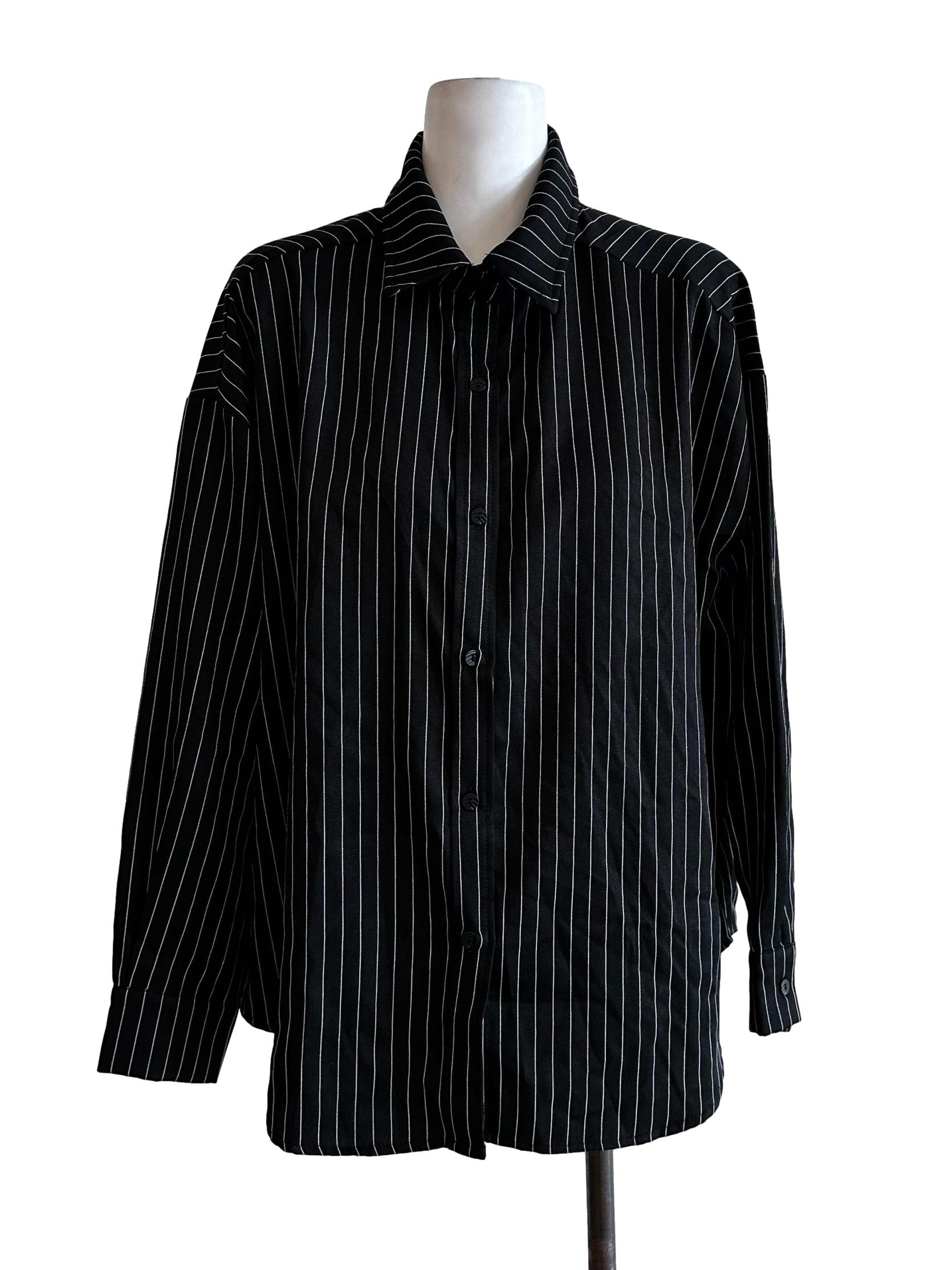 Black With White Stripes Pattern Collar Blouses