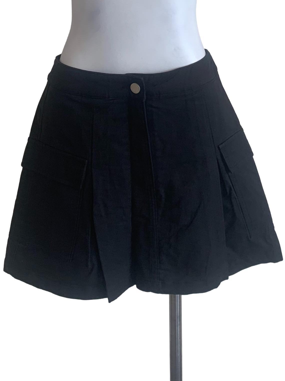 Oil Black Flip Skorts