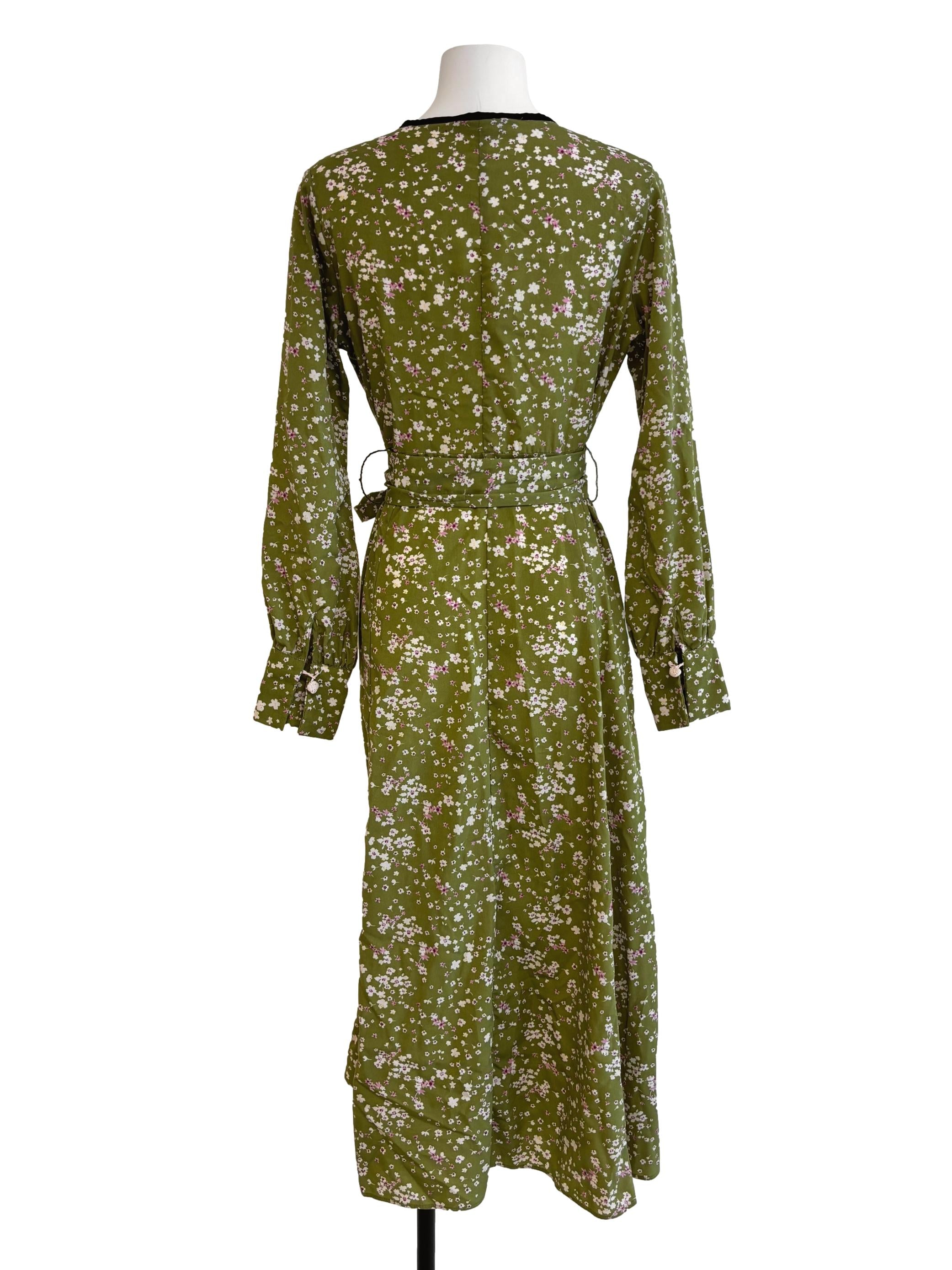 Pear Green Floral Buttoned Dress