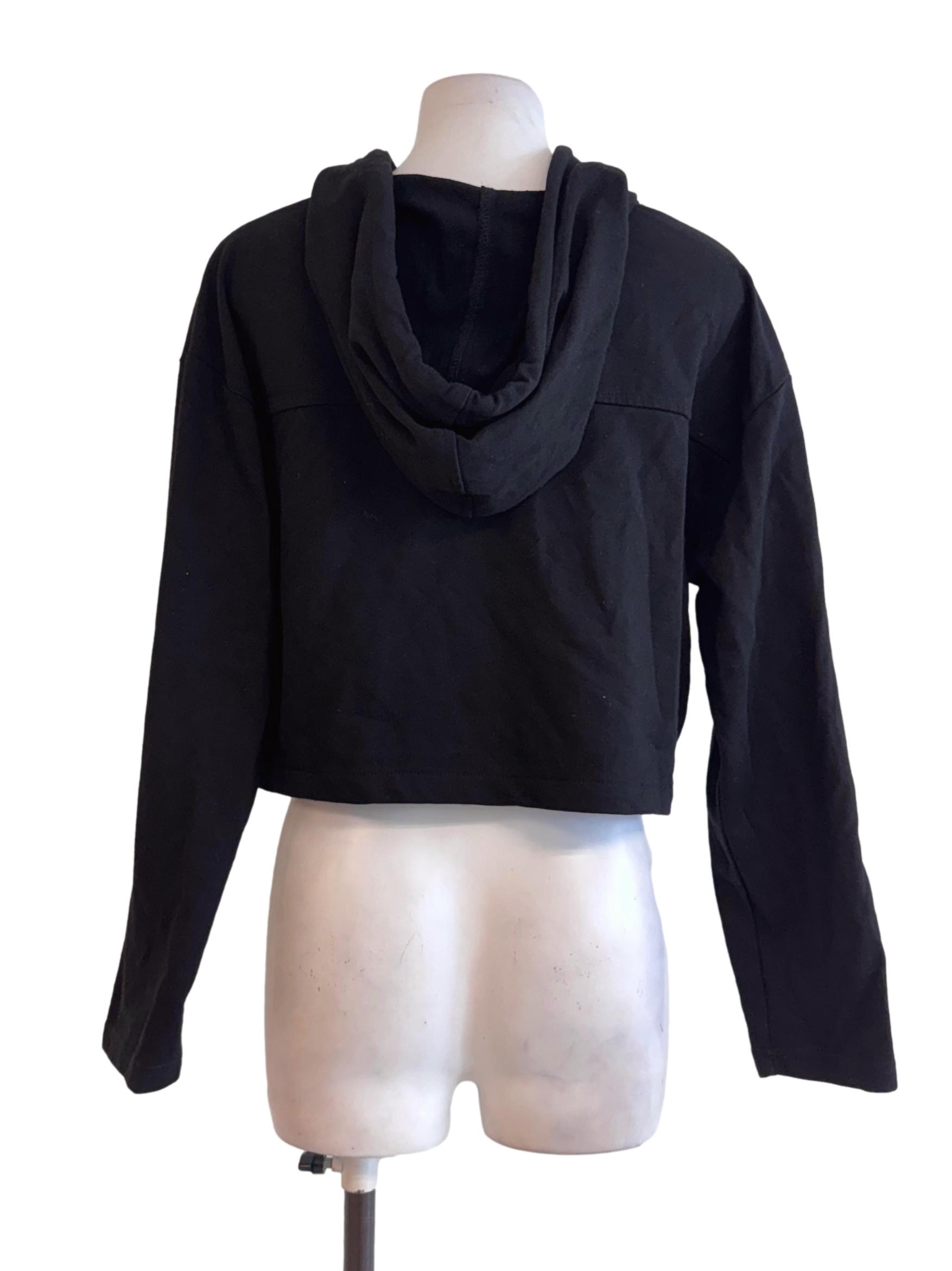 Black Buttoned Cropped Hoodie