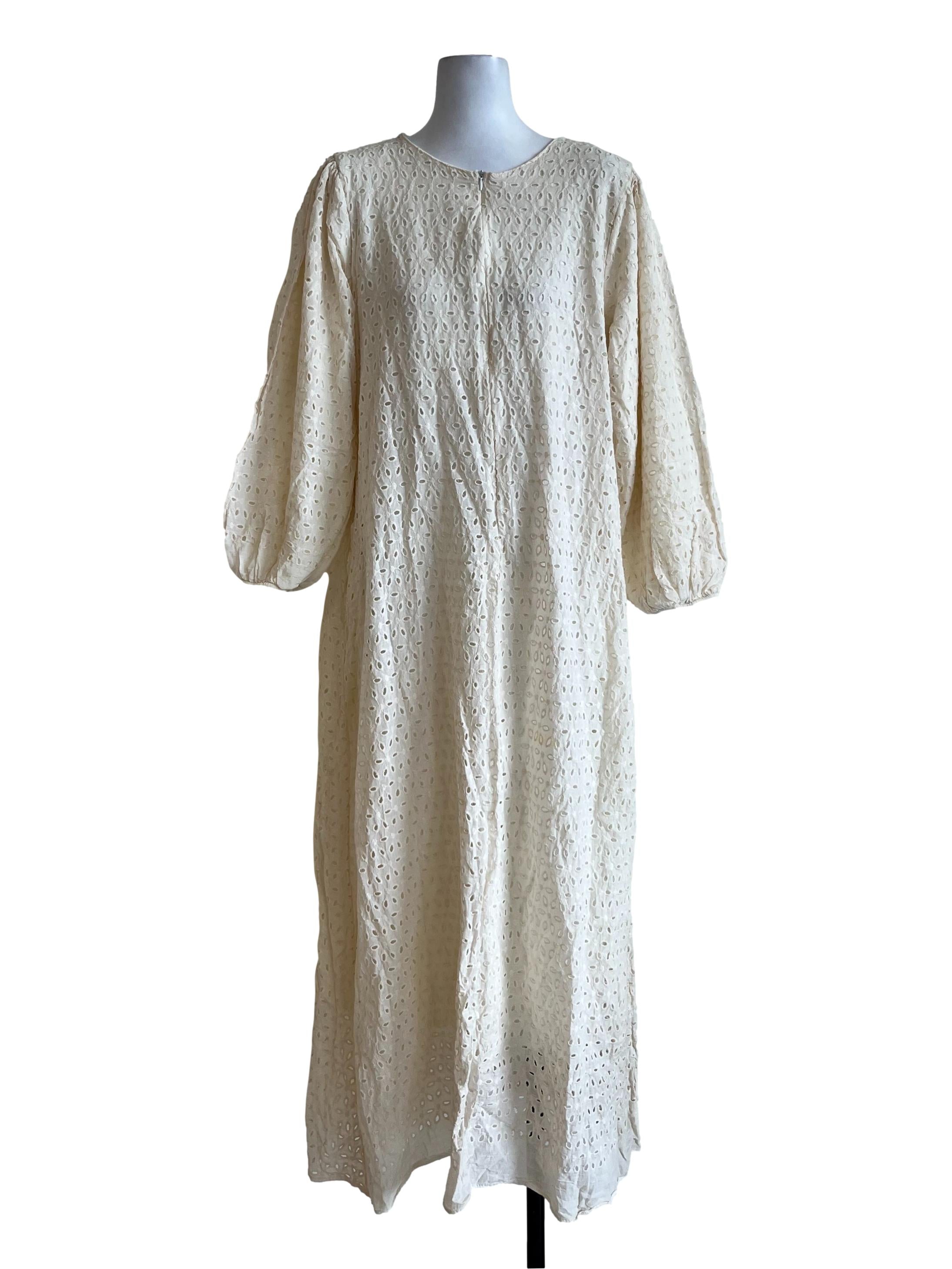 White Lace Simple Long Dress