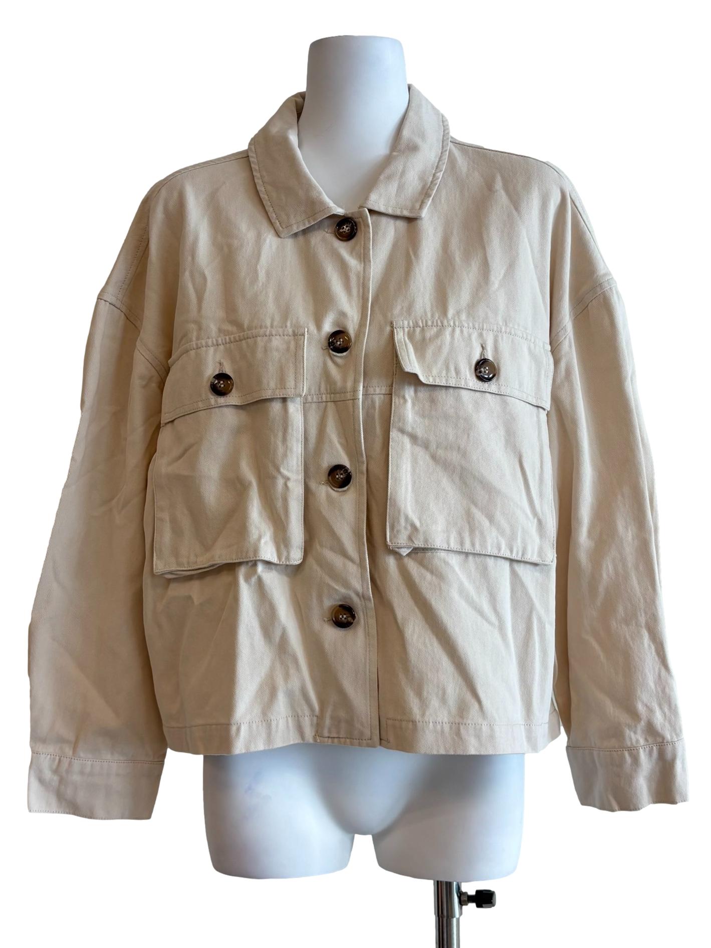 Beige Buttoned Jacket