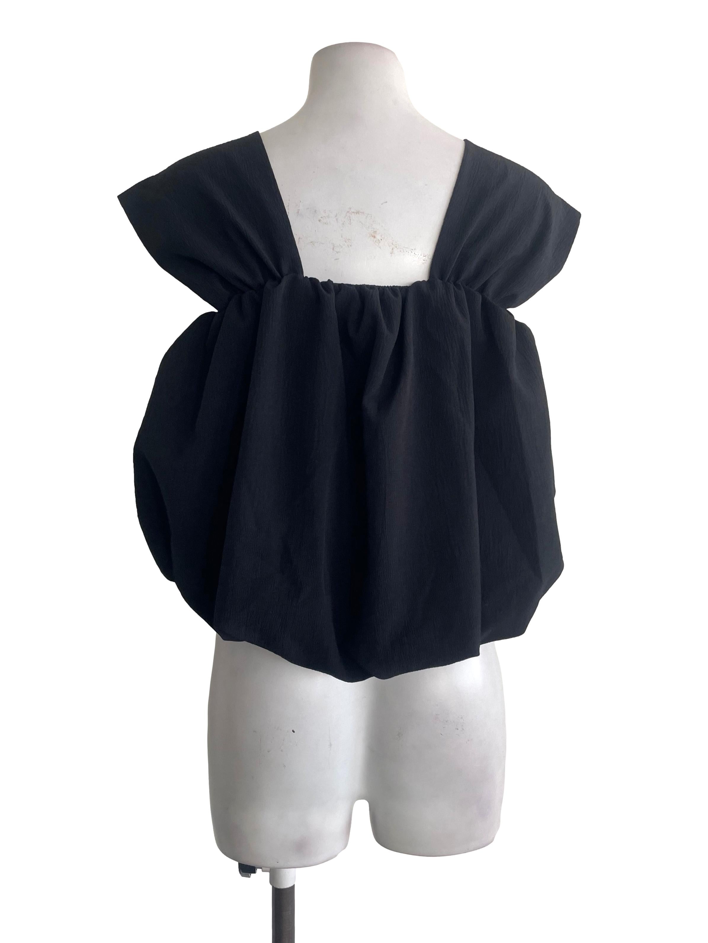 Black Puffy Crop Top