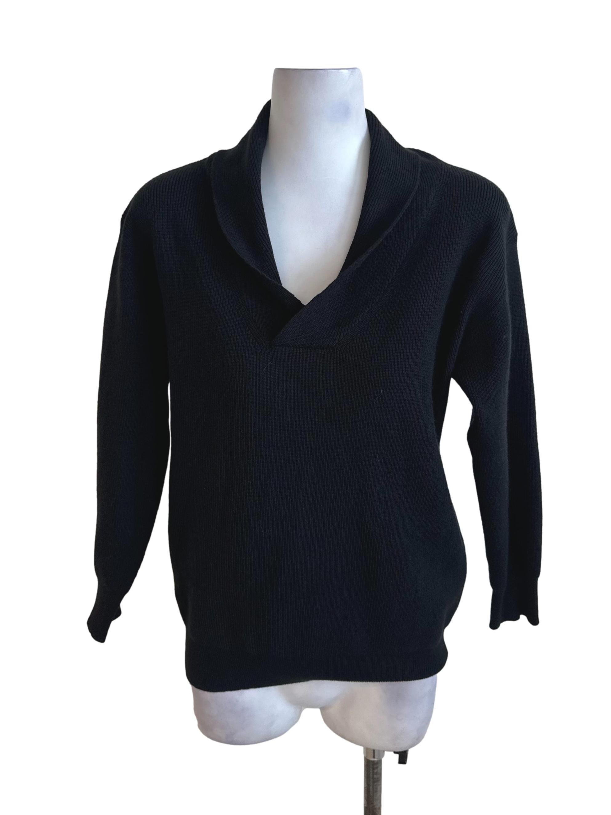 Raven Black Collar Knit Top