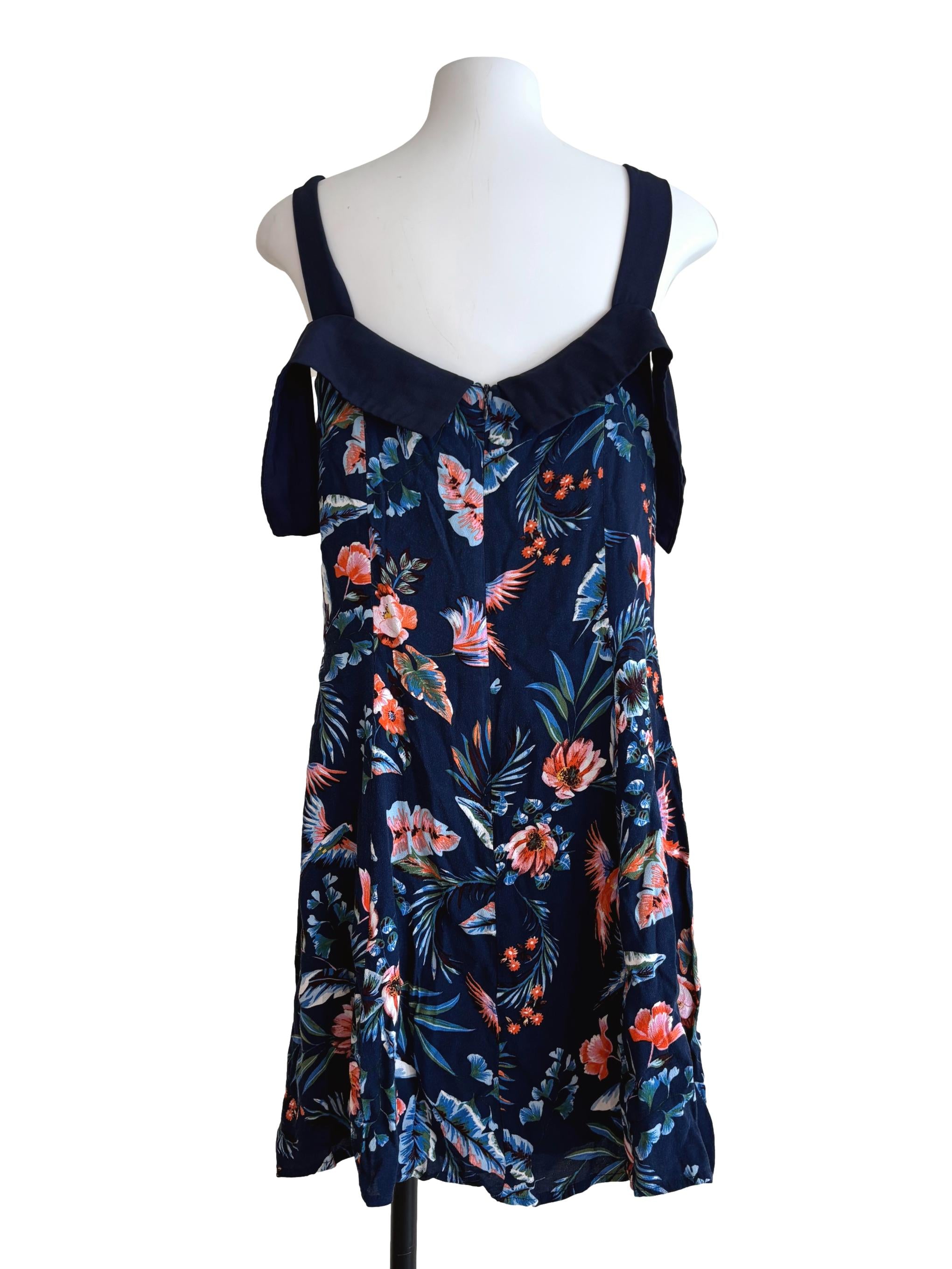 Navy Floral Buttoned Dress