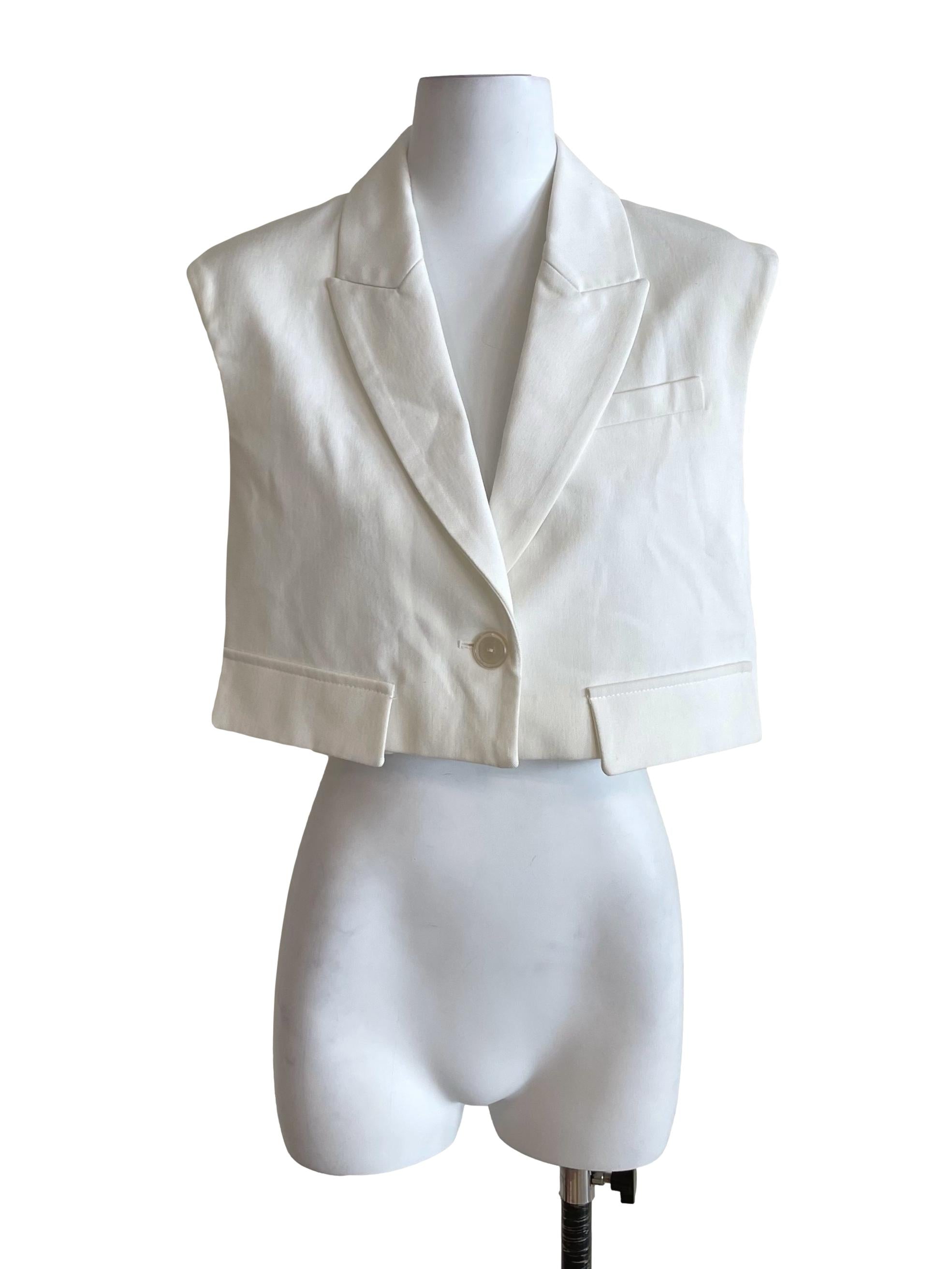 White Sleeveless Crop Suit