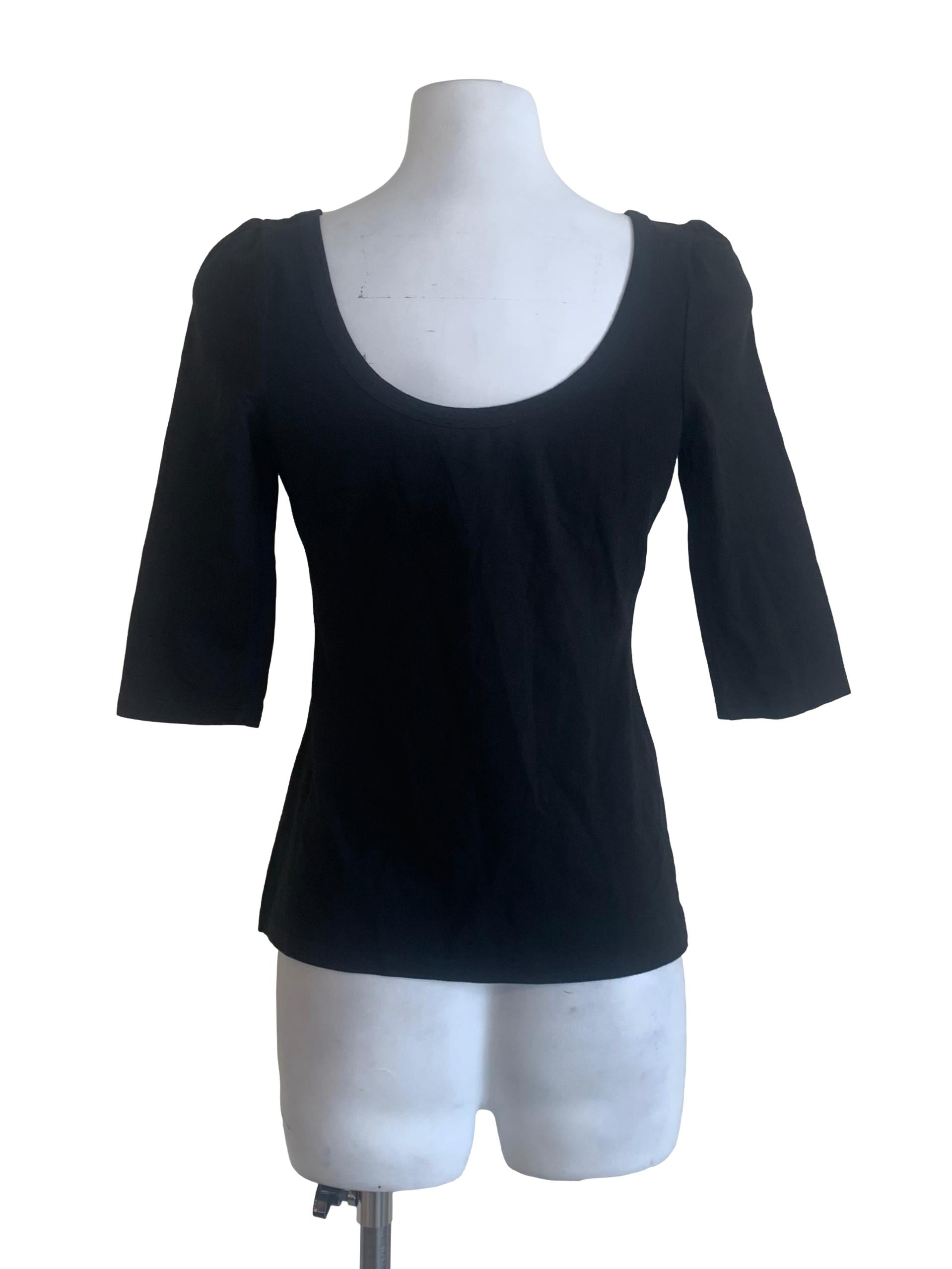 Oil Black Three-Quarter Sleeves Top