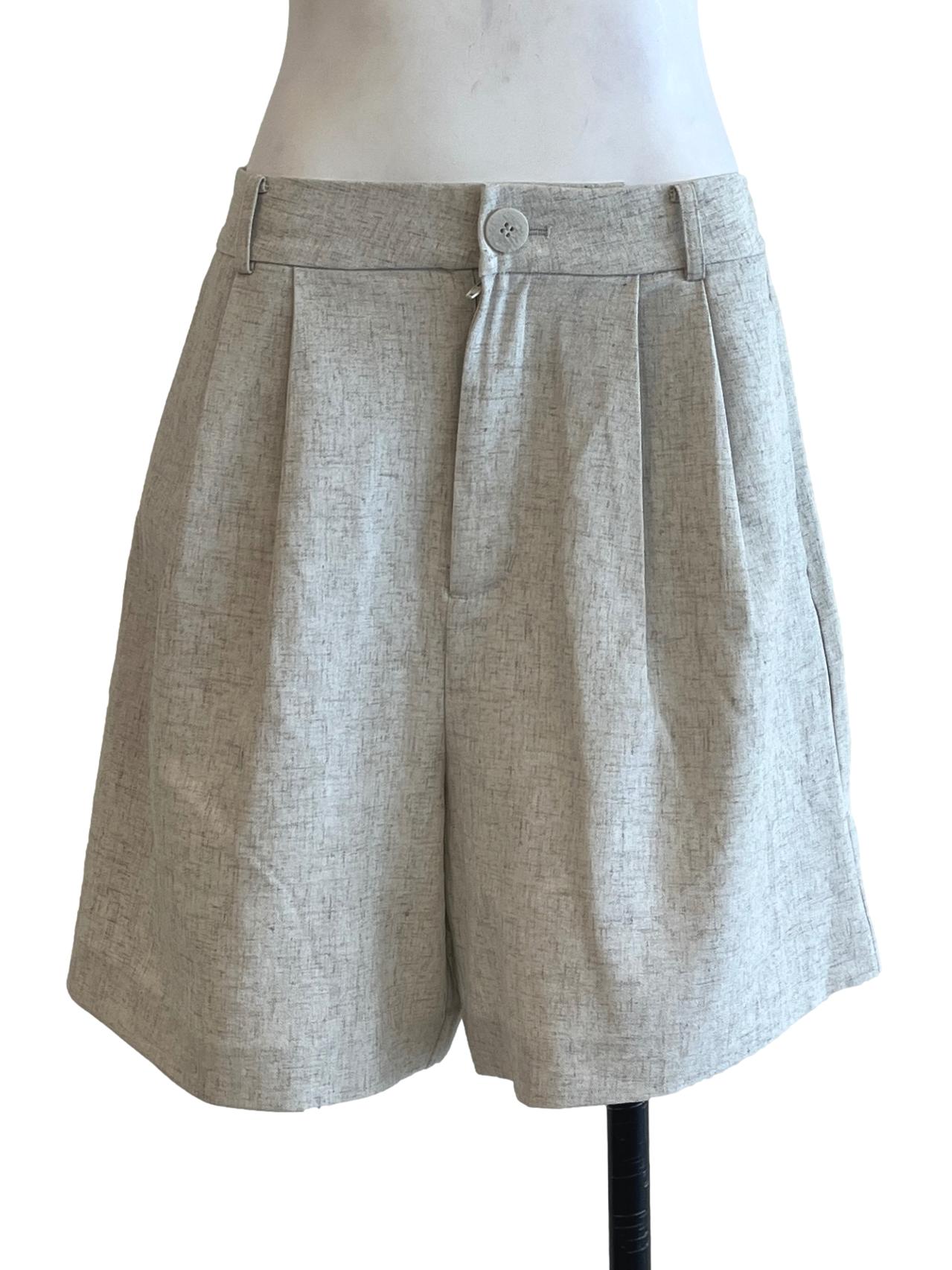 Beige White Pleated Shorts LB