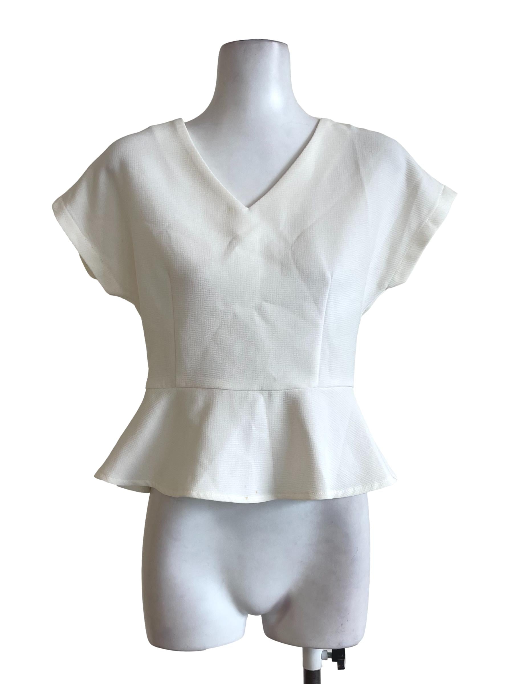 Off White Puplum Top