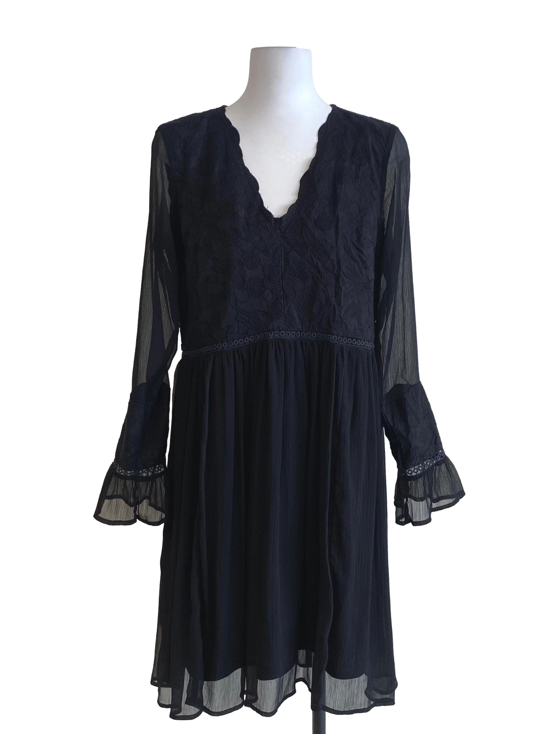 Midnight Black V-Neck Floral Pattern Dress