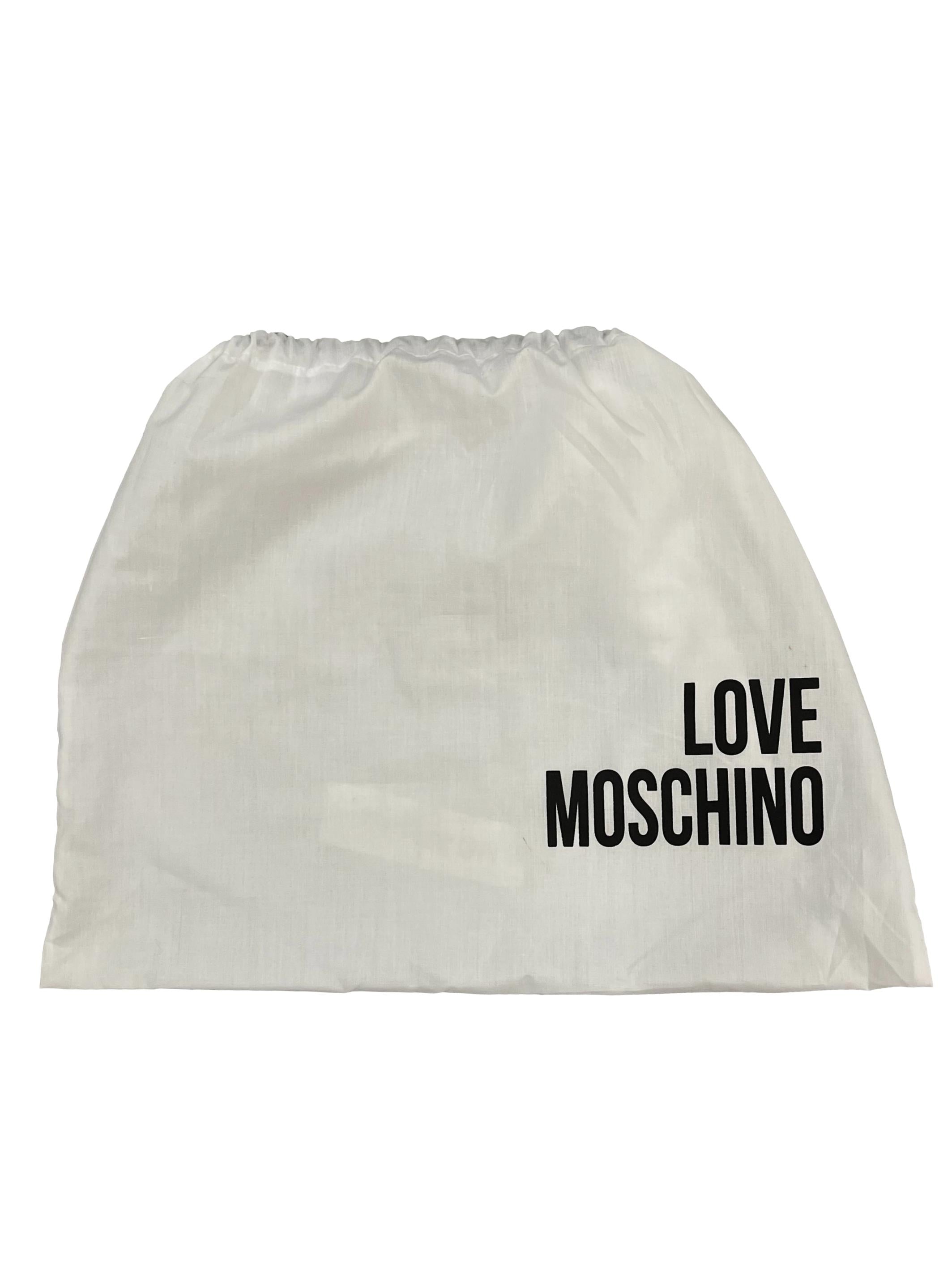 Black Heart Quilted Shoulder Bag CSN