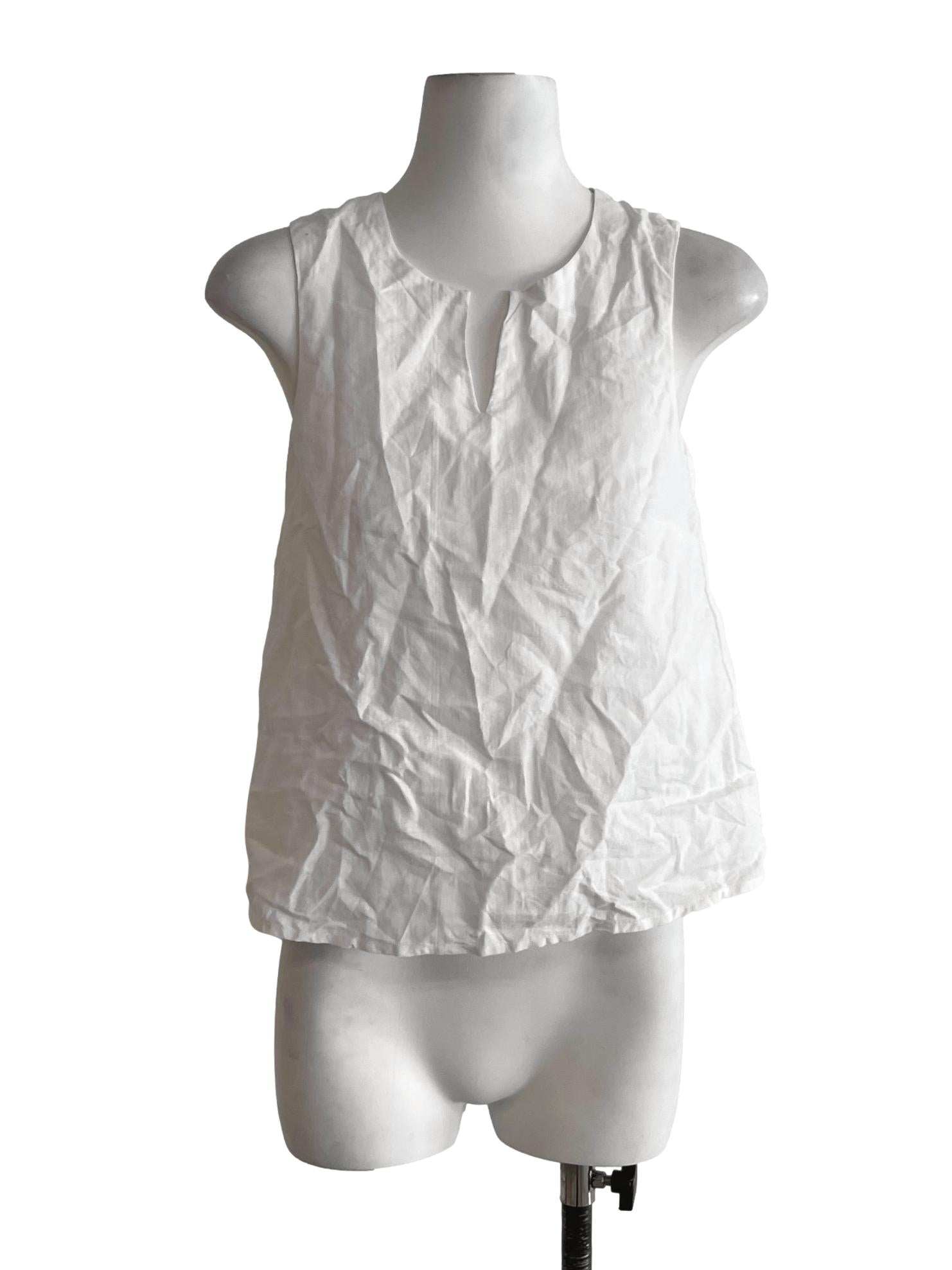 White V-Neckline Sleeveless Top