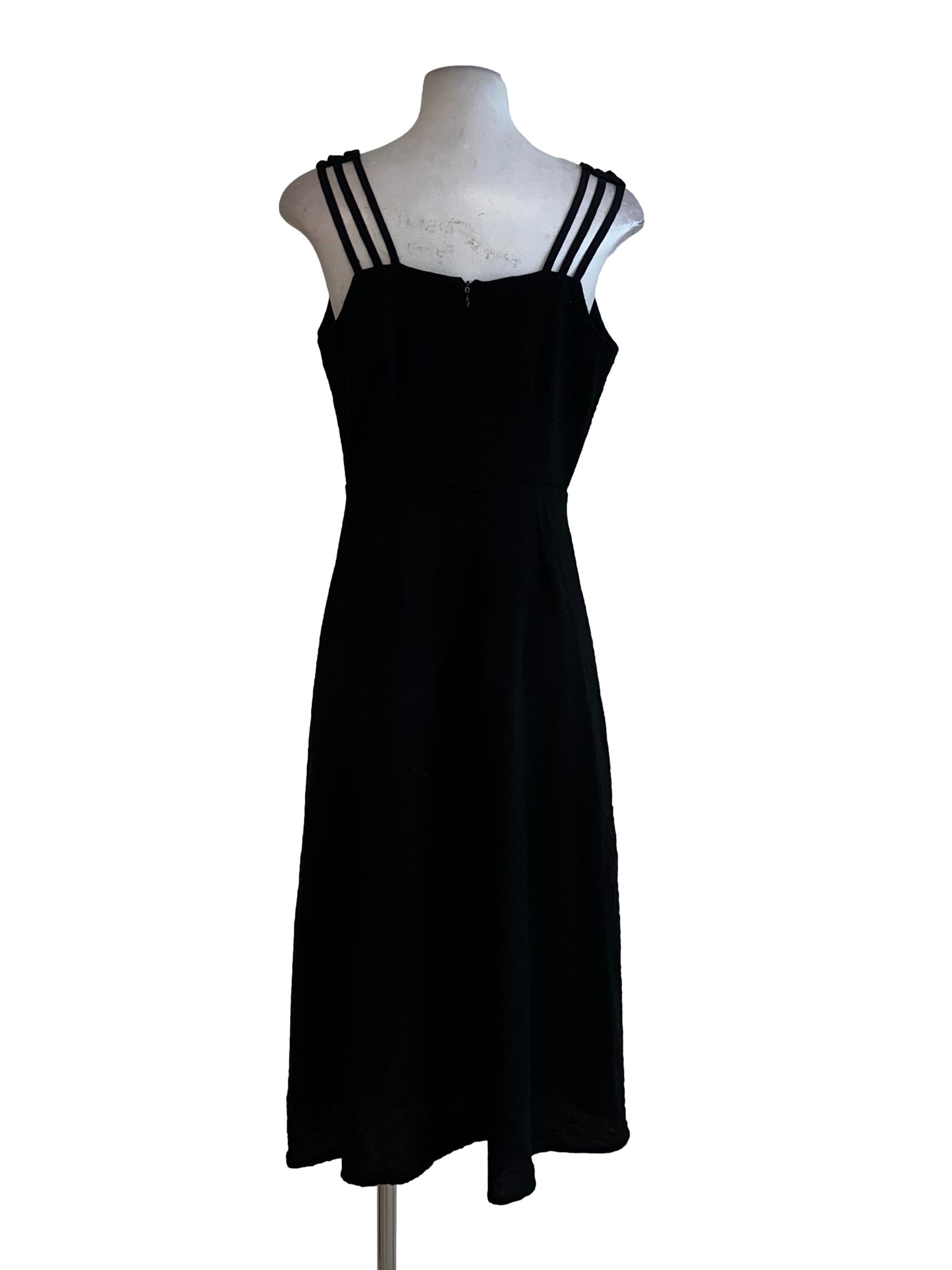 Black Sleeveless Plain Dress