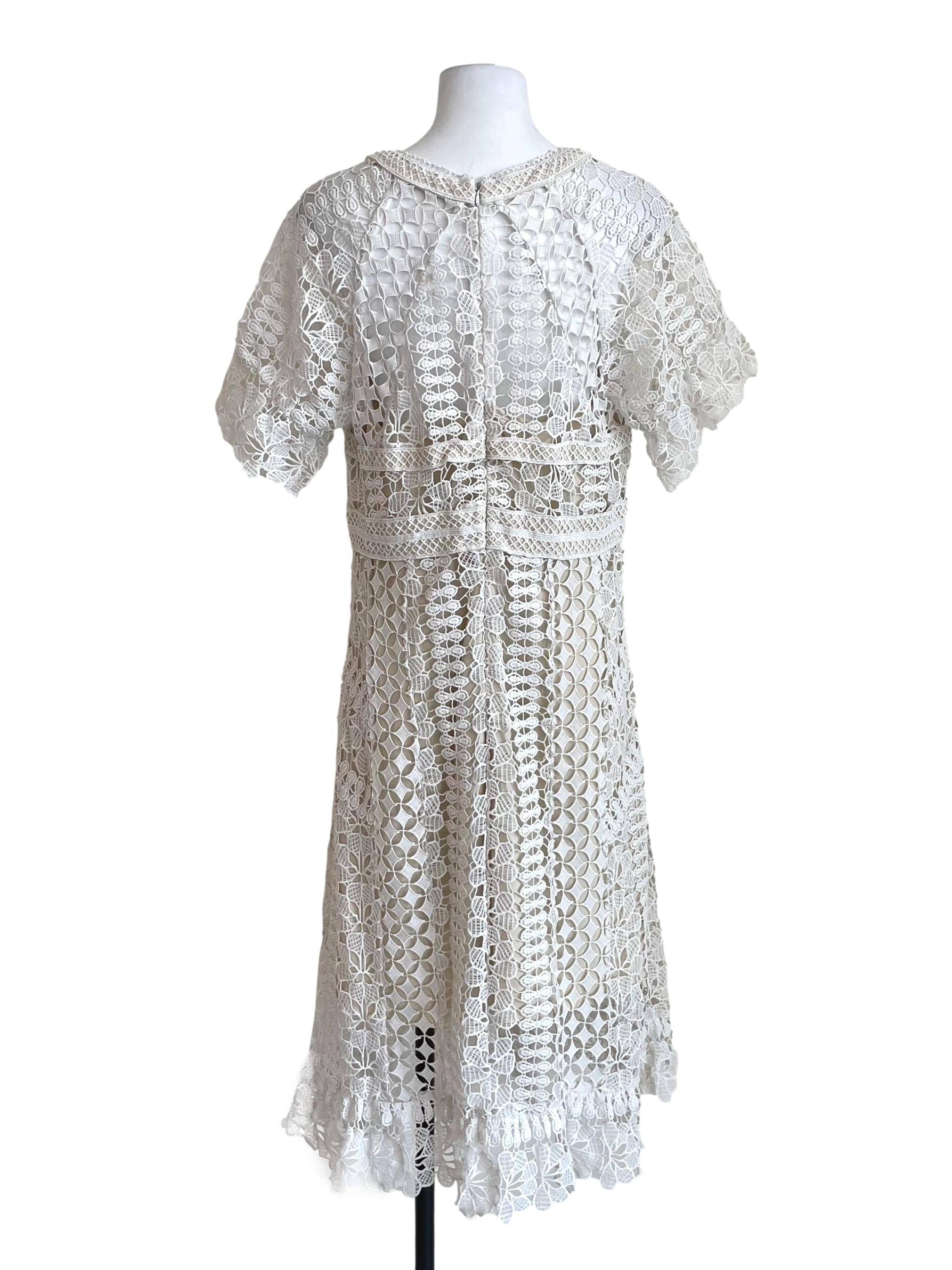 White Embroidery Short Sleeves Dress