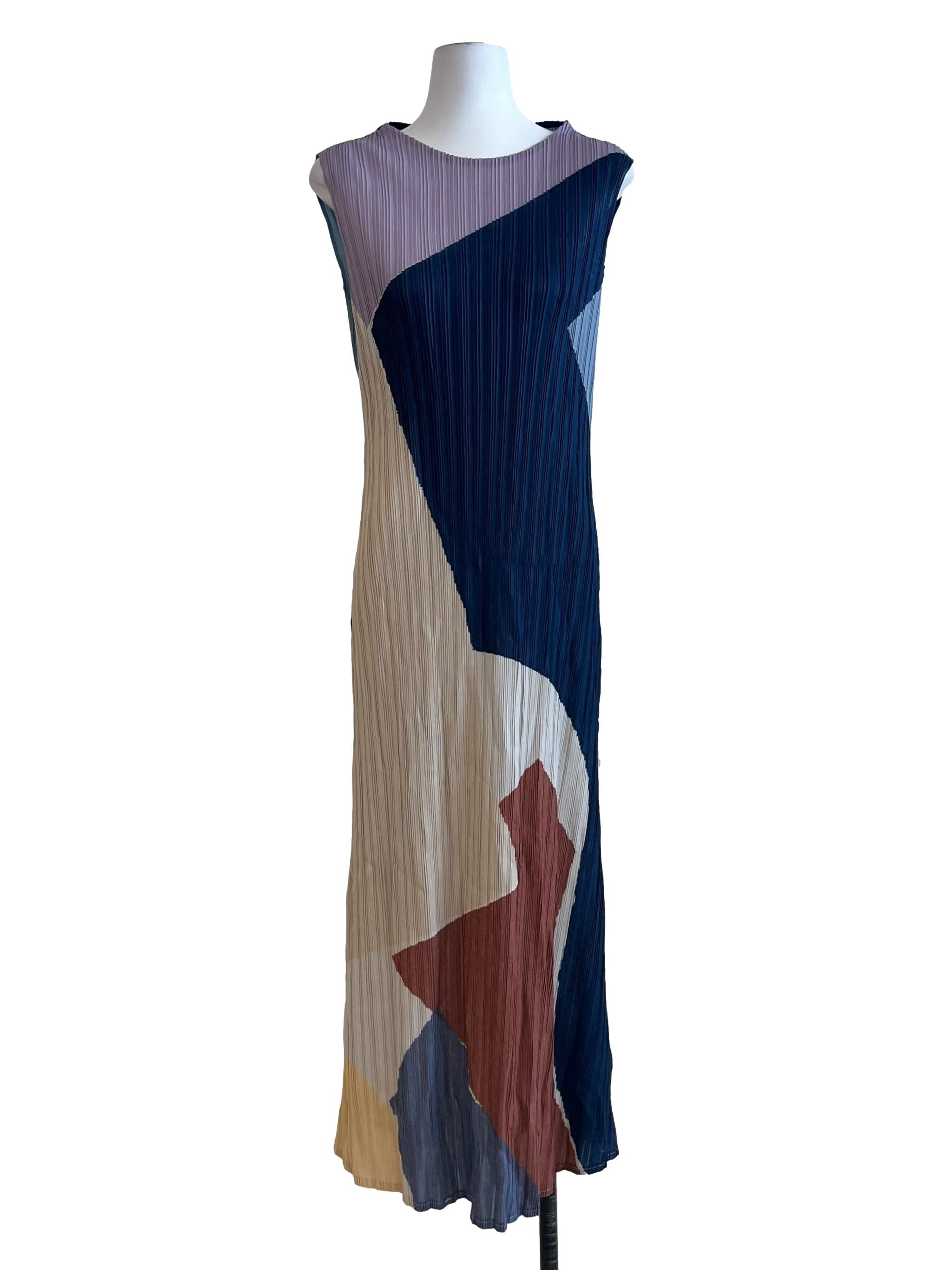 Night Interlude Plissé Pleated Dress OSN