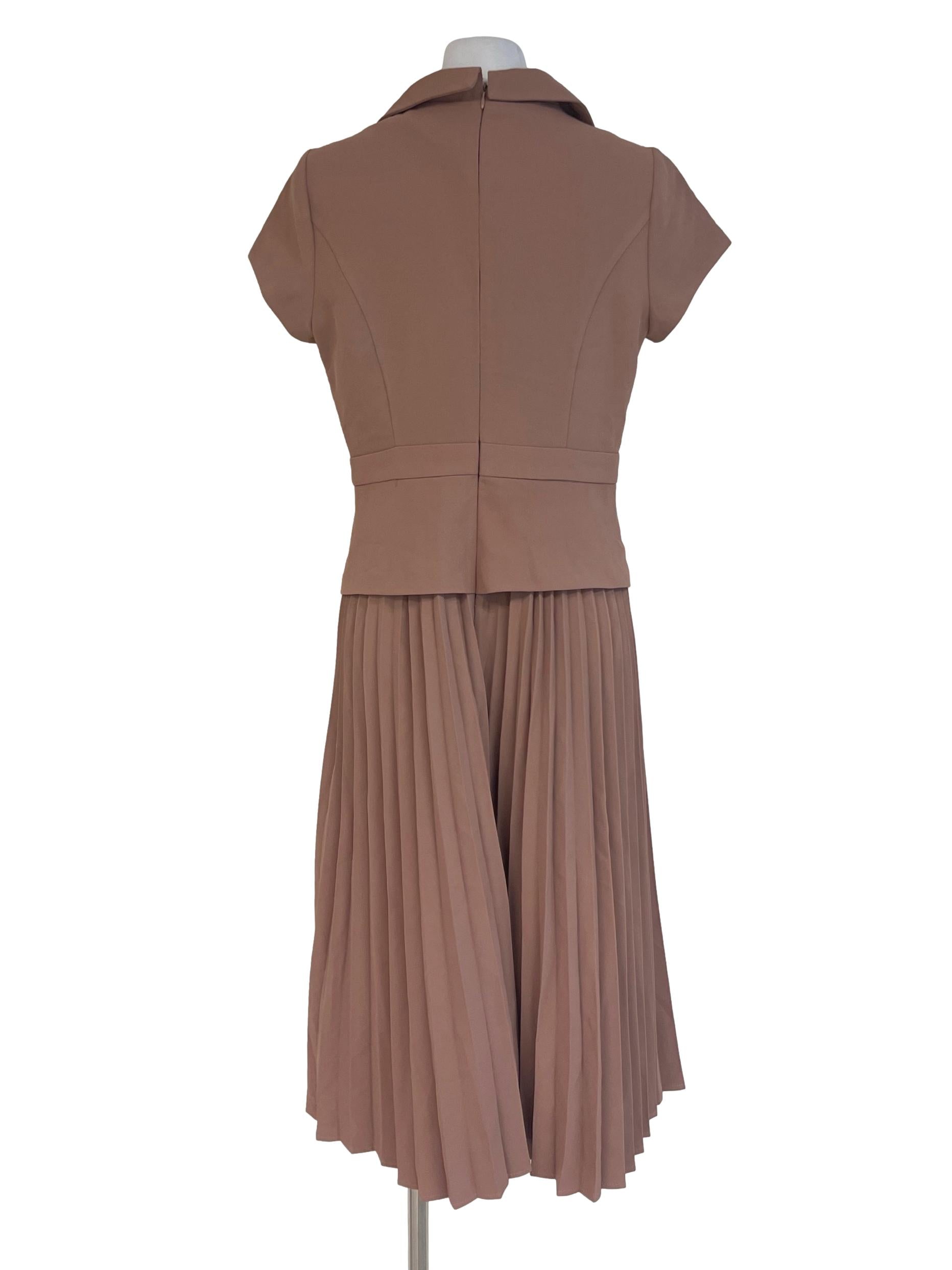 Salmon Short Sleeved Pleated Dress