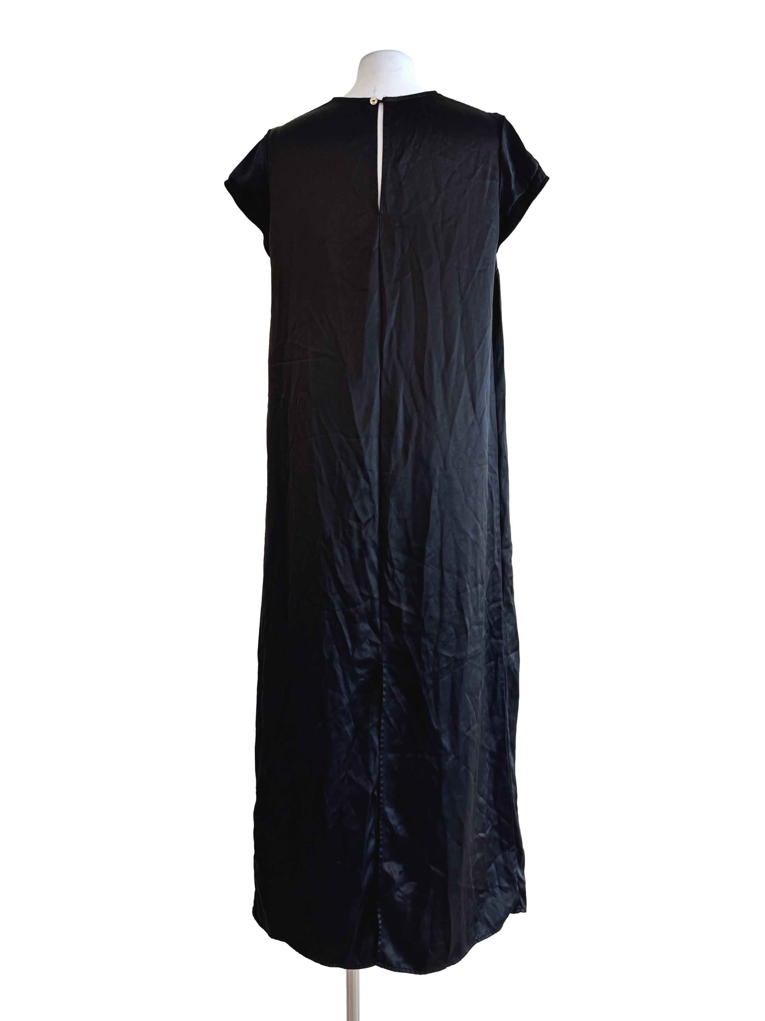 Shiny Black Round Neck Dress