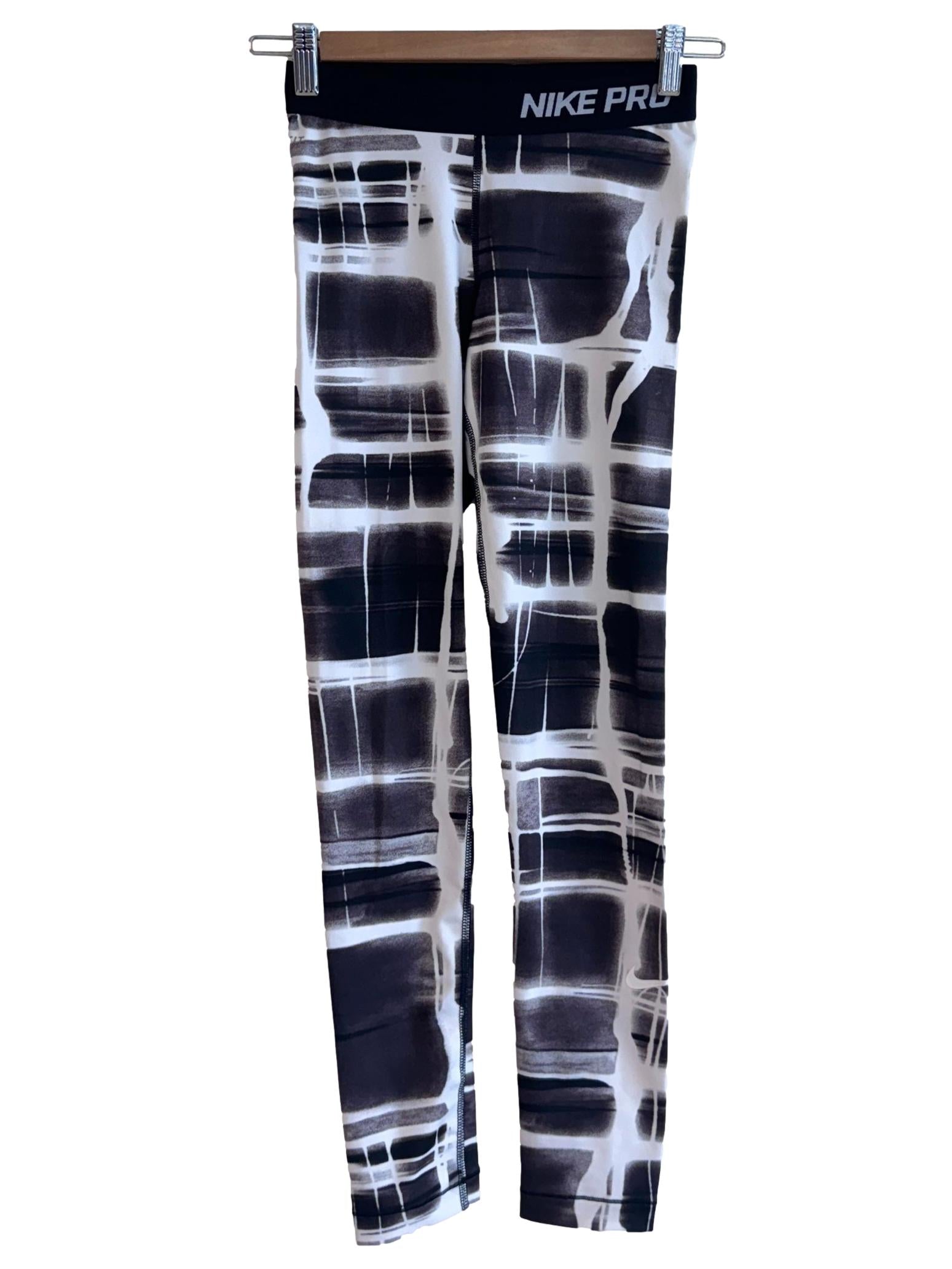 Brown Patterned Tights