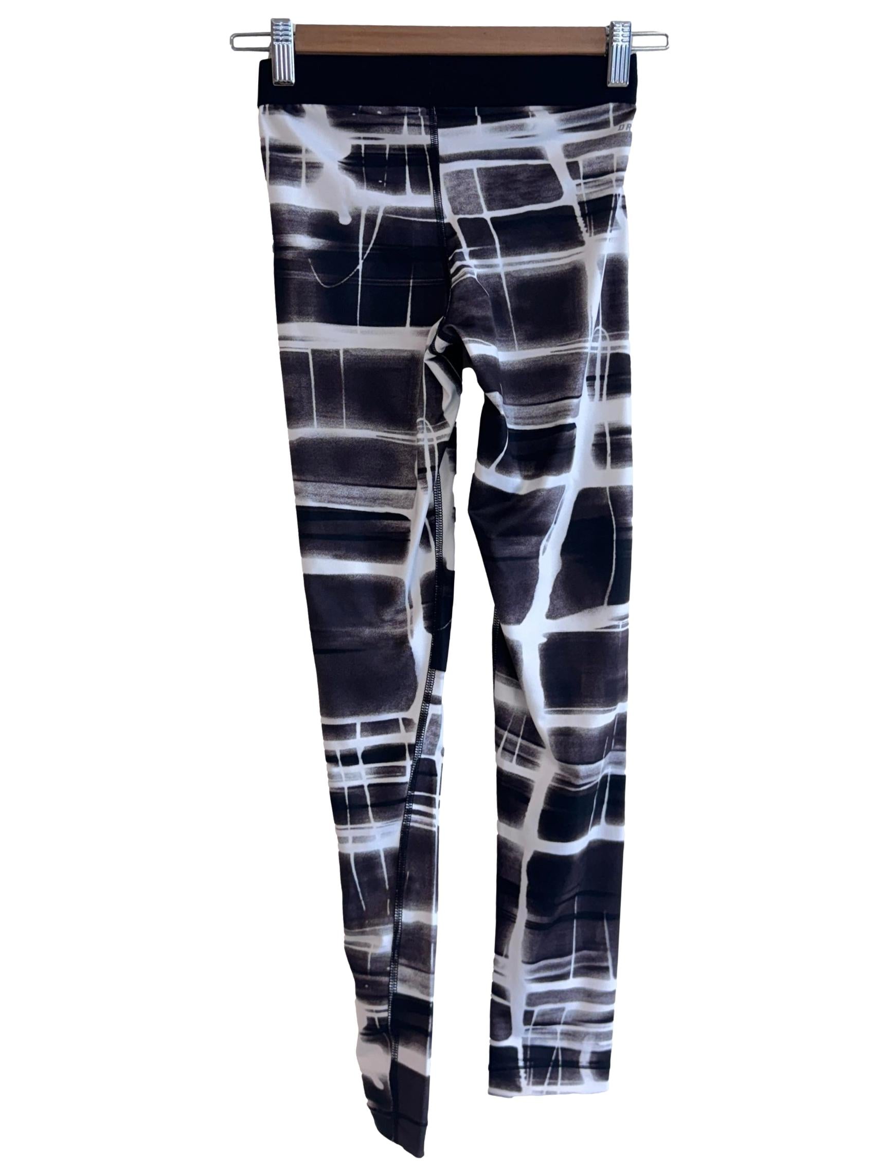 Brown Patterned Tights