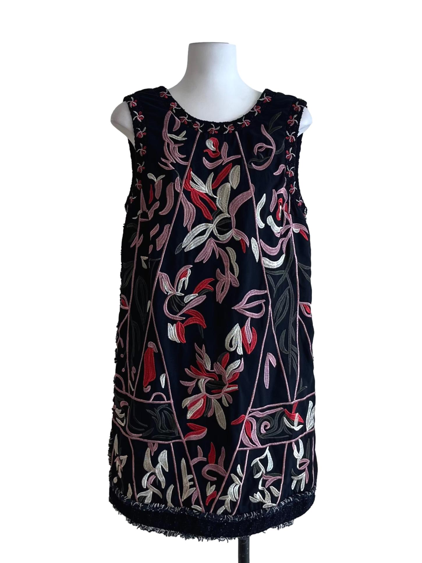 Navy Blue Scoop Neckline Embroidered Shift Dress