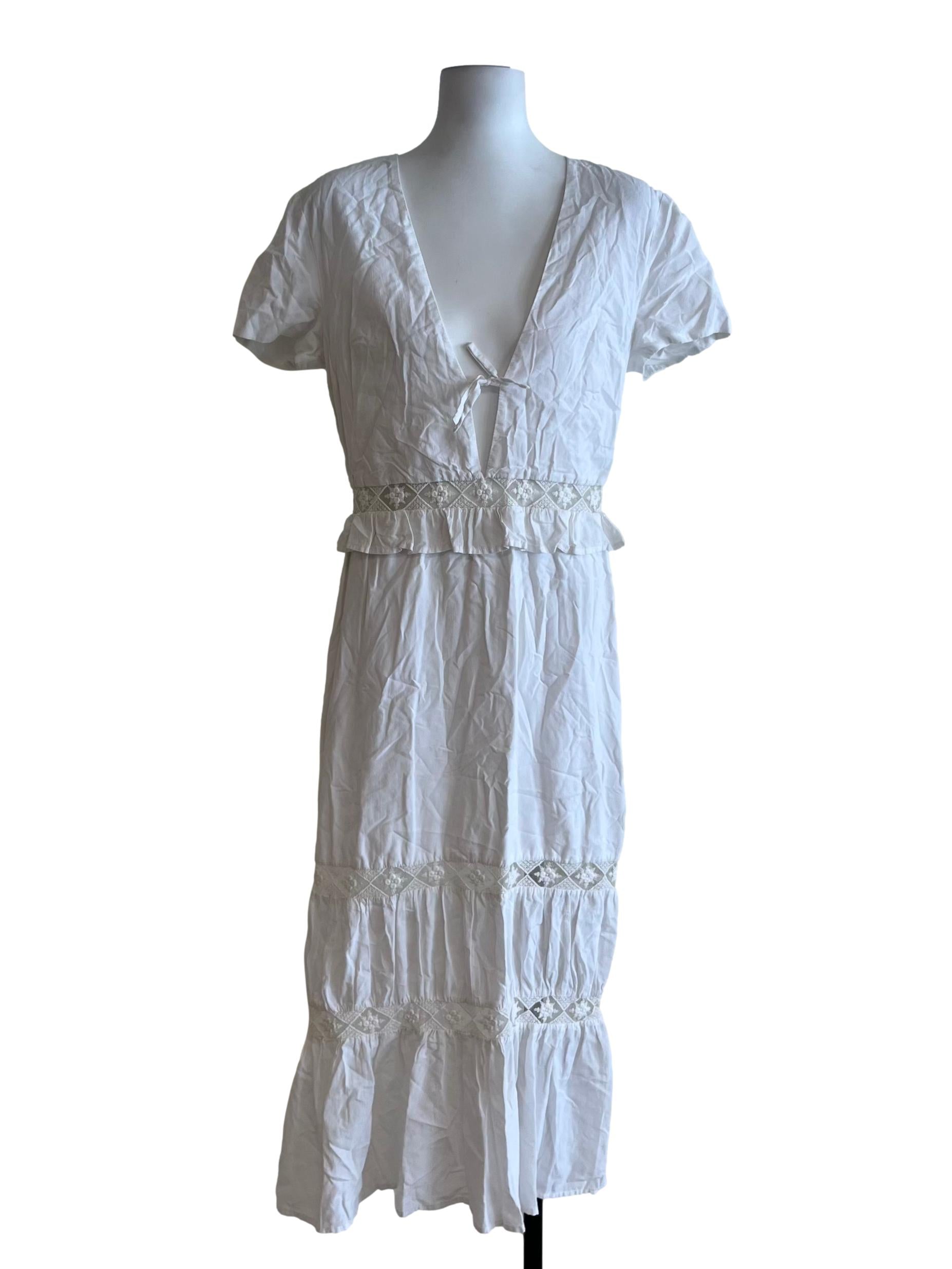 White V-Neckline Emprie Dress