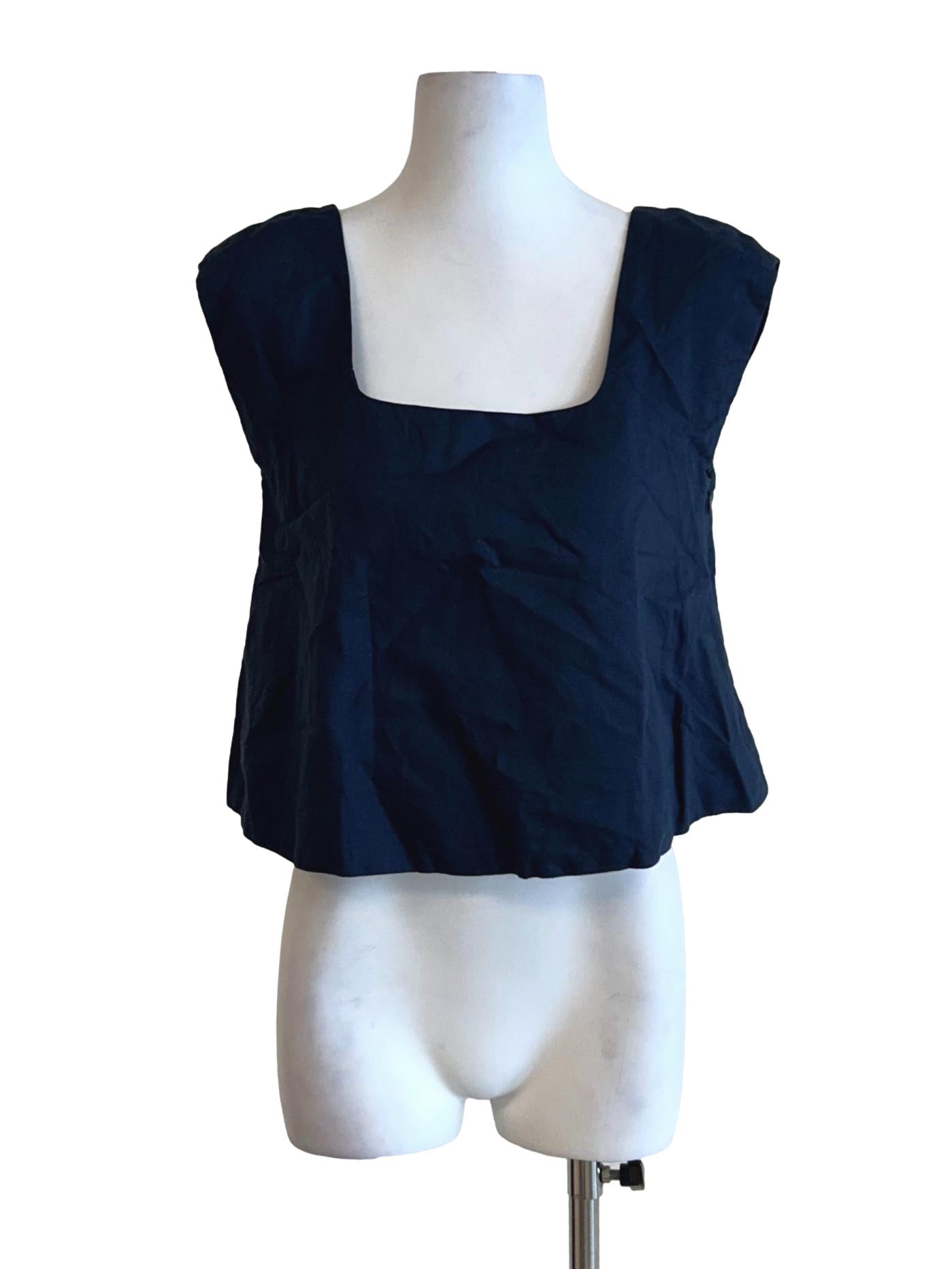 Square-Neck Linen Top OSN