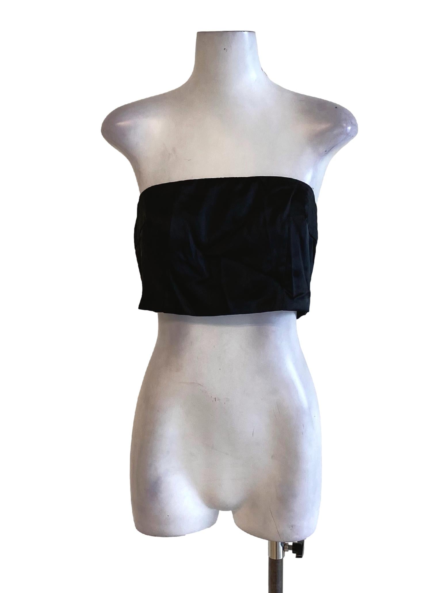 Rich Black Strapless Zipped Cropped Top